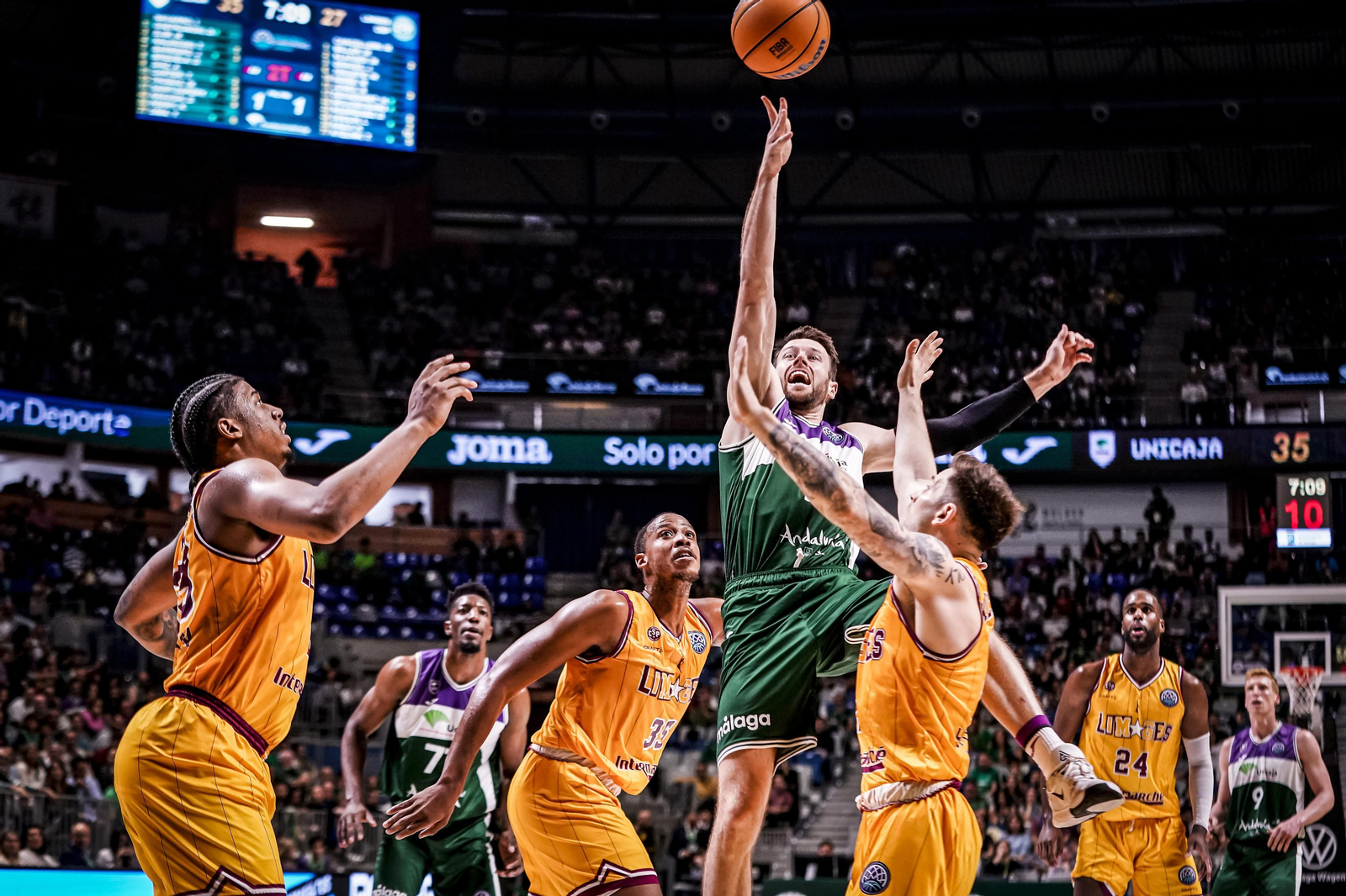 Las fotos del Unicaja-Limoges