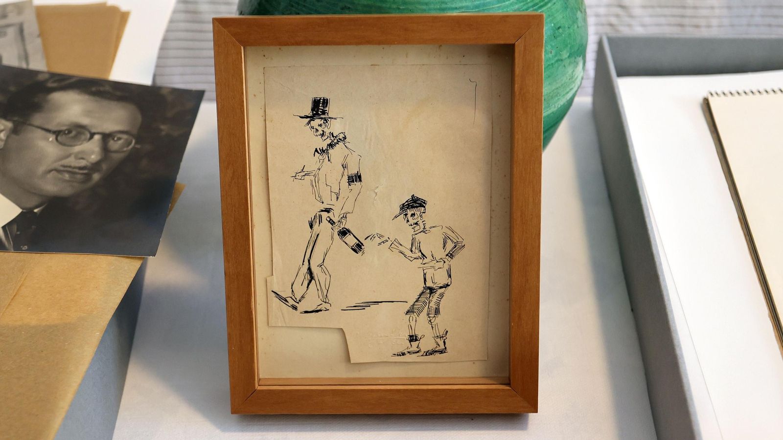 Una de las piezas del autor en el archivo familiar. Una de las piezas del autor en el archivo familiar.