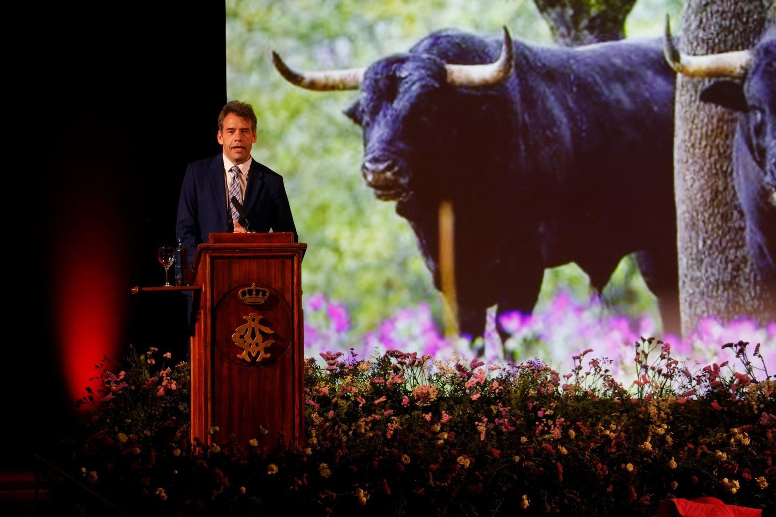 El periodista Rubén Amón pregona la Feria Taurina de Córdoba, en imágenes