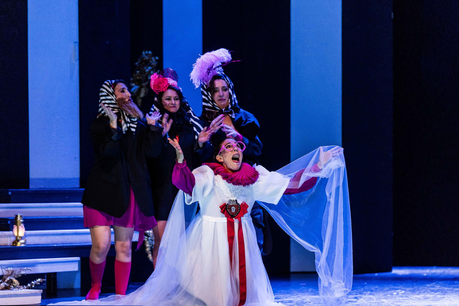 'Las asambleístas' llegan al Teatro de las Cortes de San Fernando 'Las asambleístas' llegan al Teatro de las Cortes de San Fernando