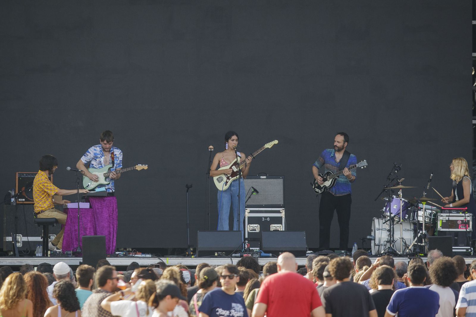 Búscate en las imágenes del primer día de conciertos en el festival  "No sin música"