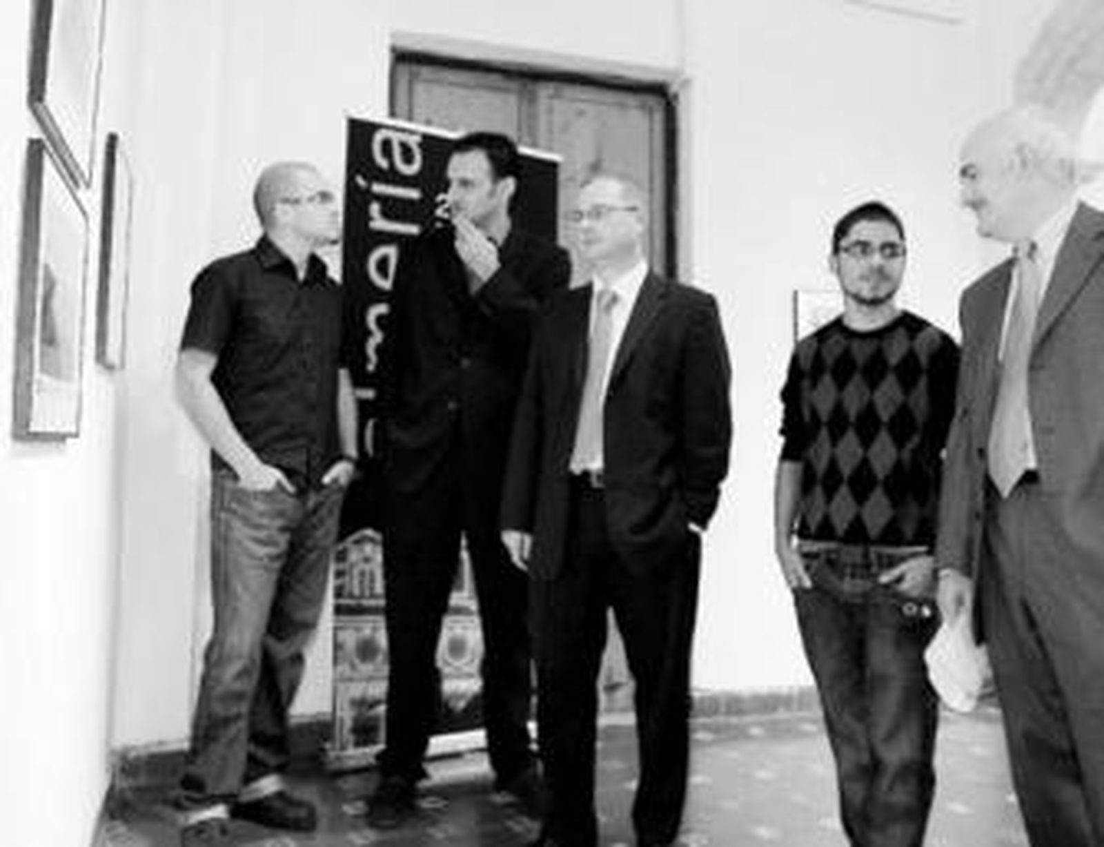 Barba y Leonardo con los responsables de la Agencia EFE en Andalucía y de la Fundación Unicaja.