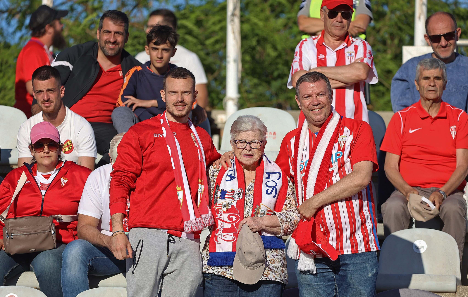 Búscate en el Nuevo Mirador durante el Algeciras - Castellón de Primera RFEF