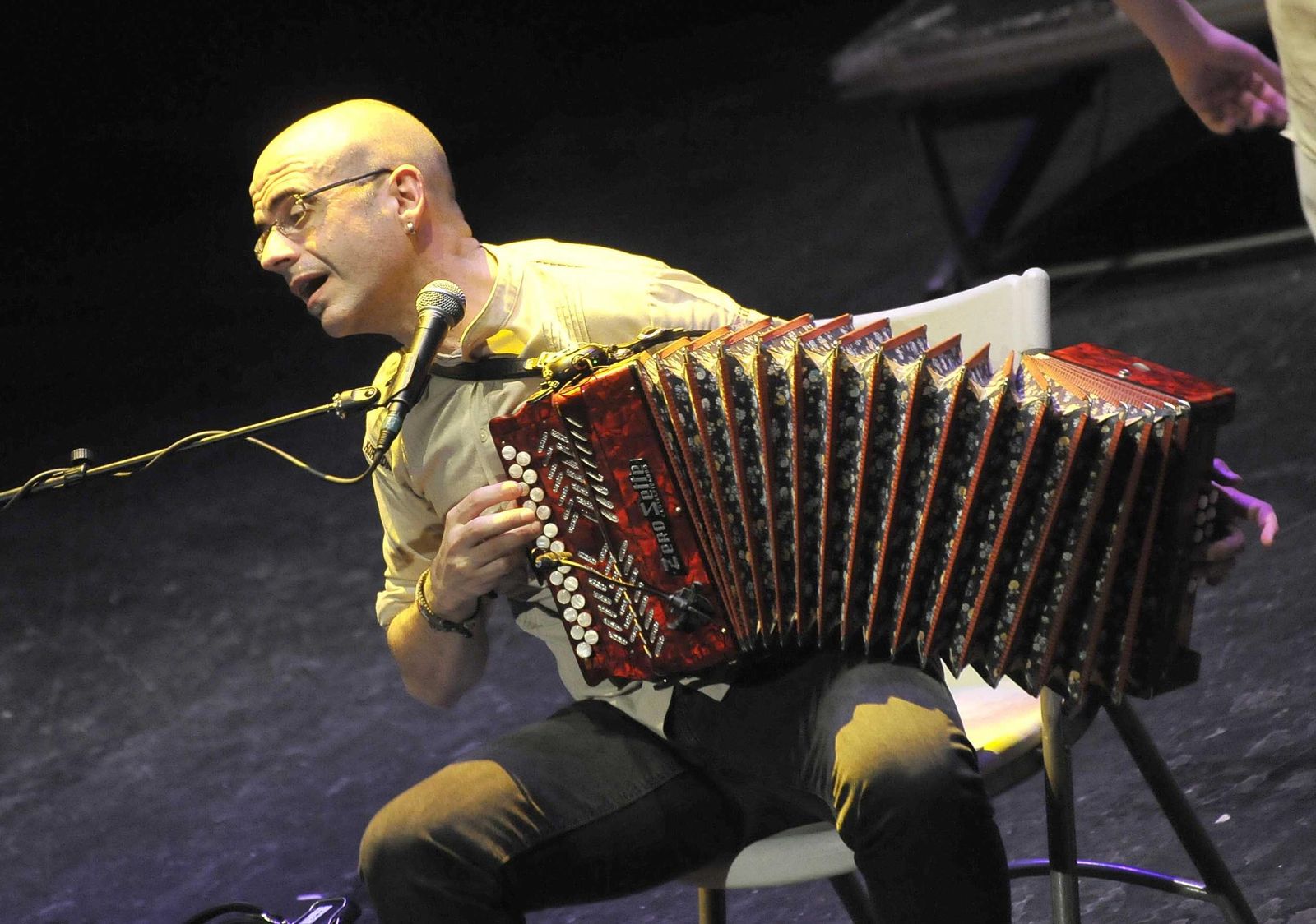 Agus Barandiaran, componente del grupo musical Korrontzi