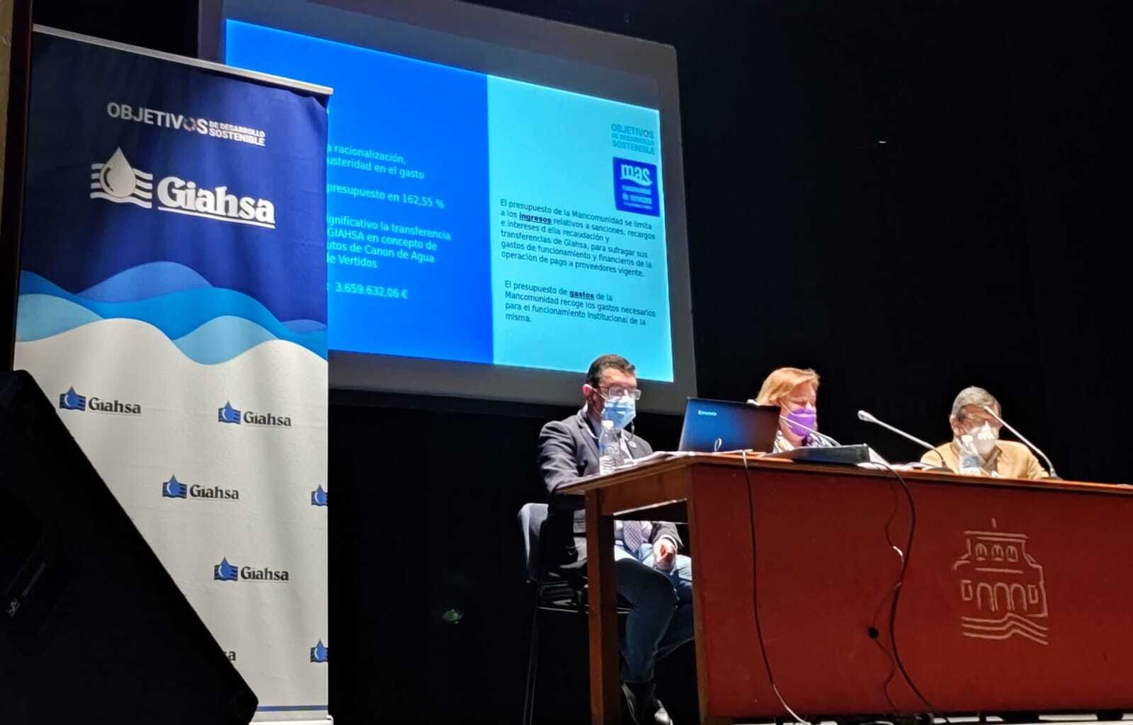 Un momento de la sesión plenaria.