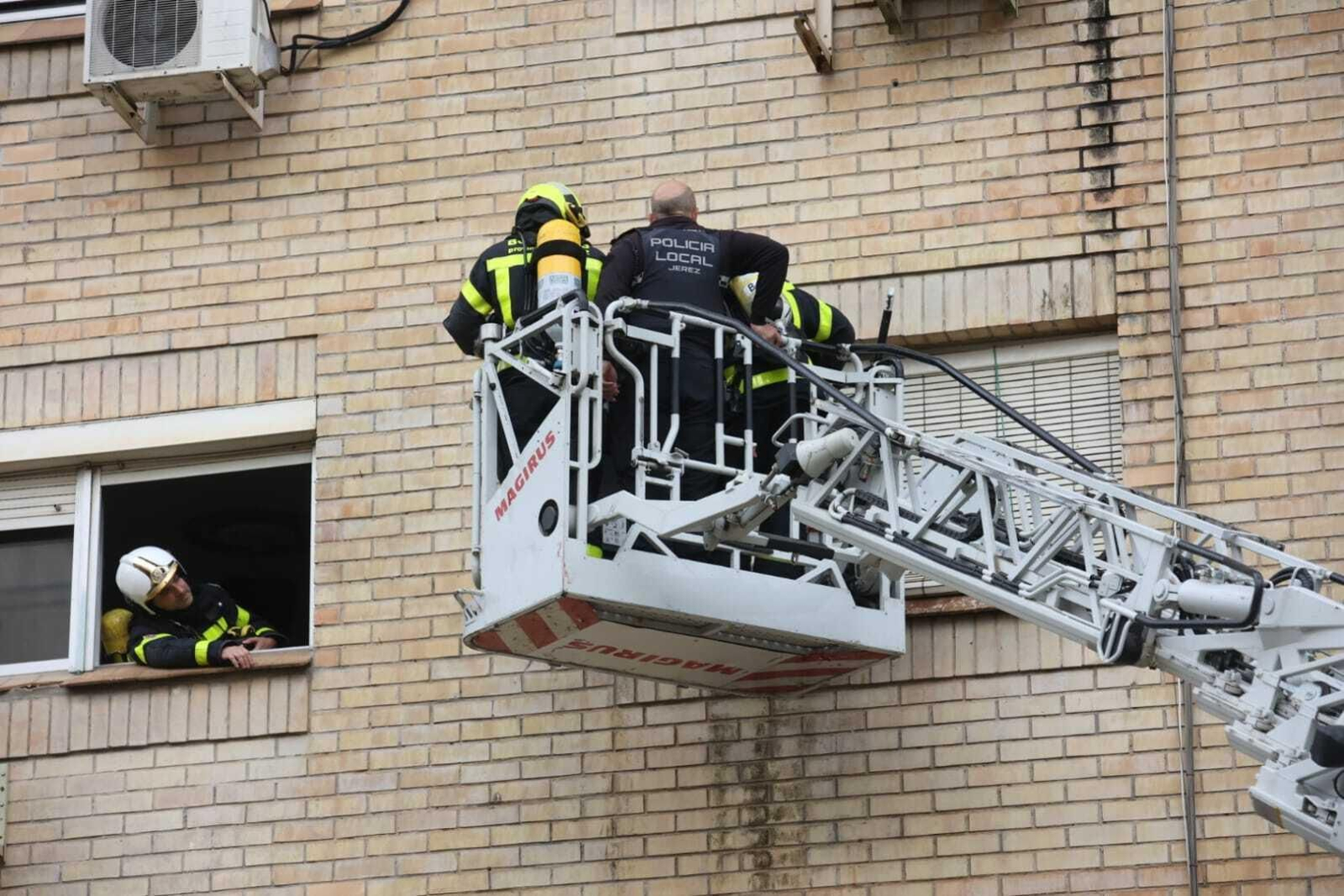 Susto en un bloque de pisos del MOPU