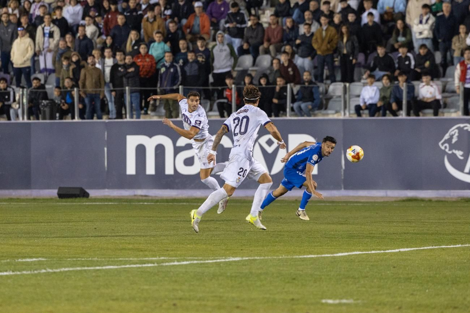Real Jaén 0-1 Linares Deportivo: las mejores imágenes del clásico provincial