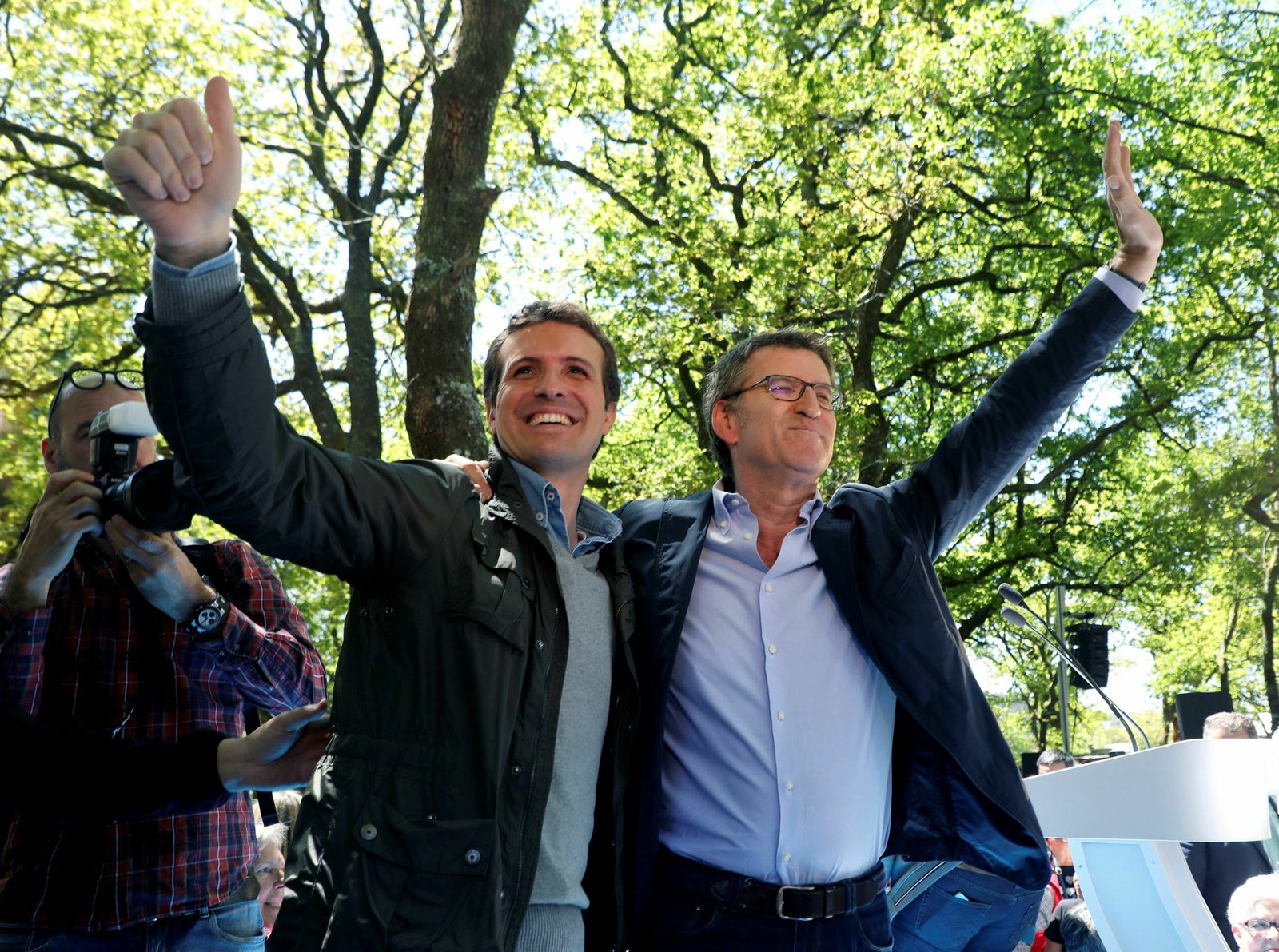 Alberto Núñez Feijóo y Pablo Casado, ayer en La Coruña