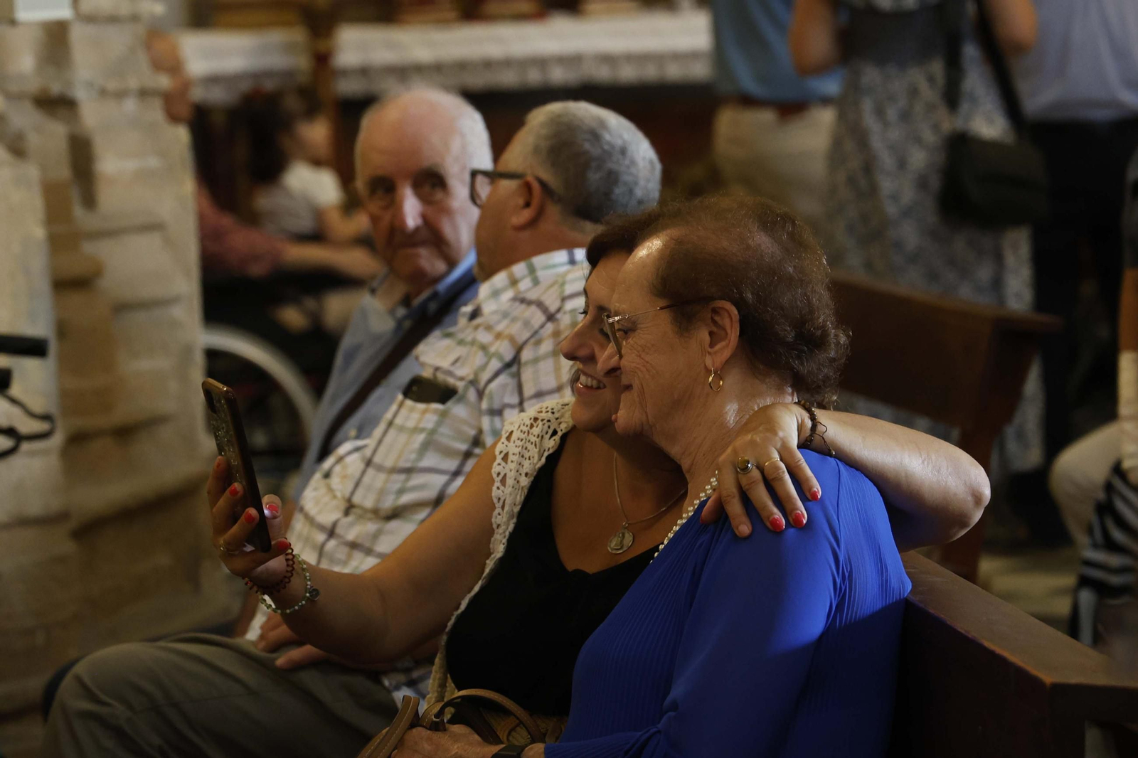 Las fotos del paso bajo el manto de la Virgen de la Luz de Tarifa