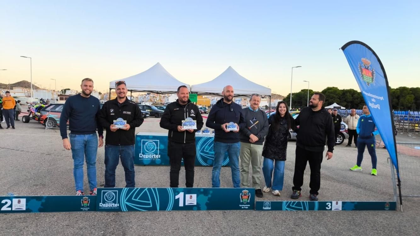 El podio de los vencedores en esta penúltima prueba del Campeonato de Andalucía de Slalom.