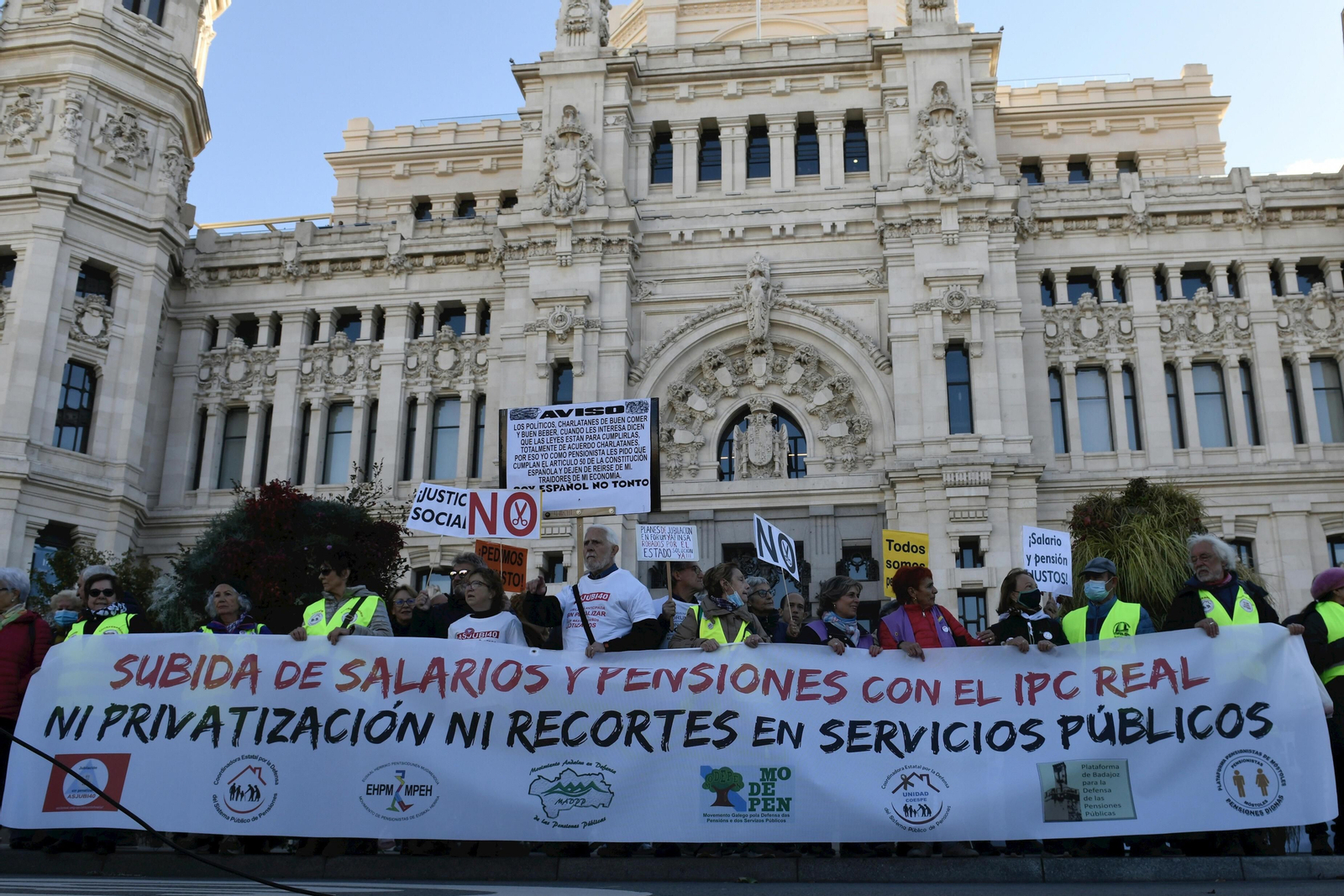 Manifestación en Madrid para pedir una subida de sueldos acorde al IPC