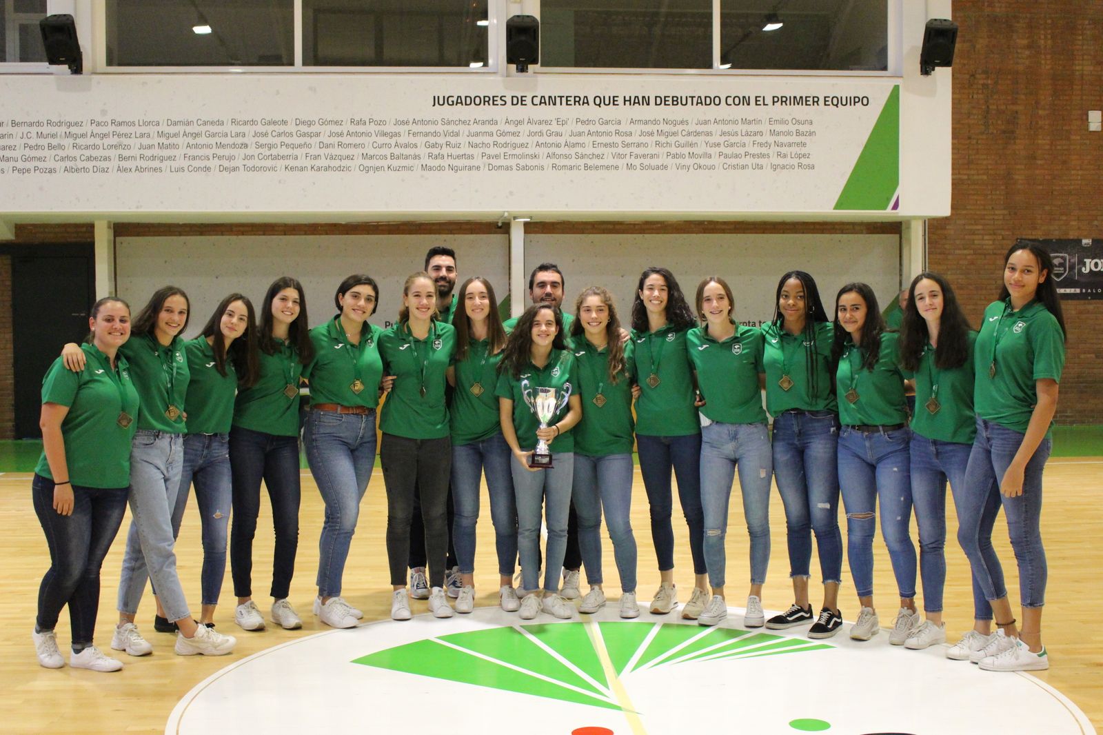 Las fotos del Unicaja Femenino-RaCa Granada