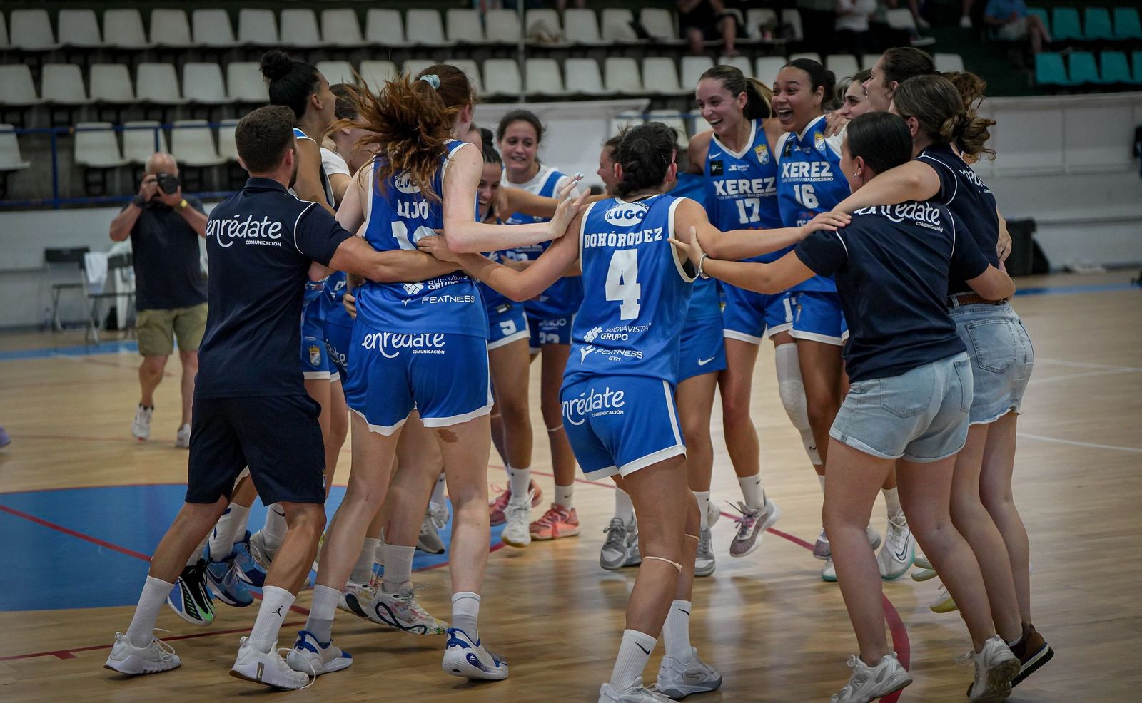 Imágenes del ascenso del Xerez CD Baloncesto a la Liga Femenina 2