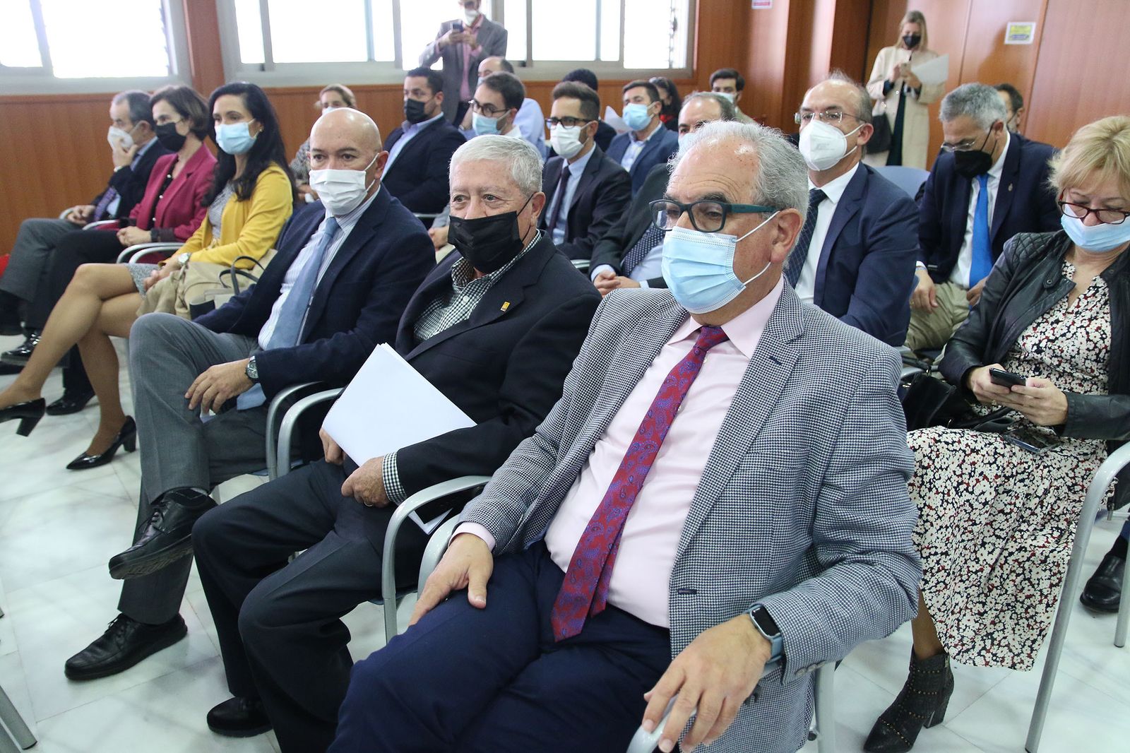 Fotogalería de la Medalla de Oro al Mérito Cameral a D. Diego Martínez Cano