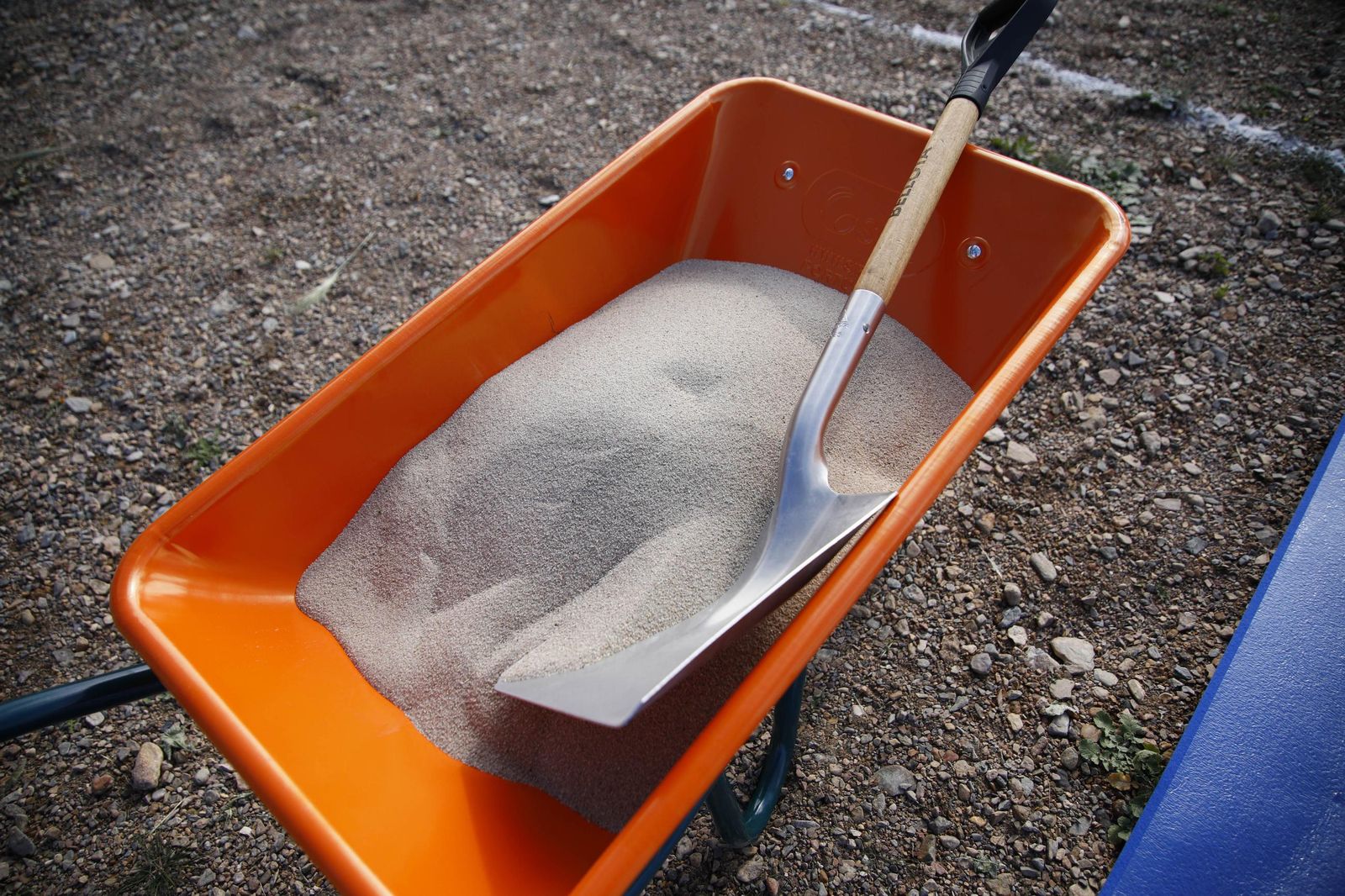 Las imágenes de la primera piedra del Centro de mayores en Balanegra