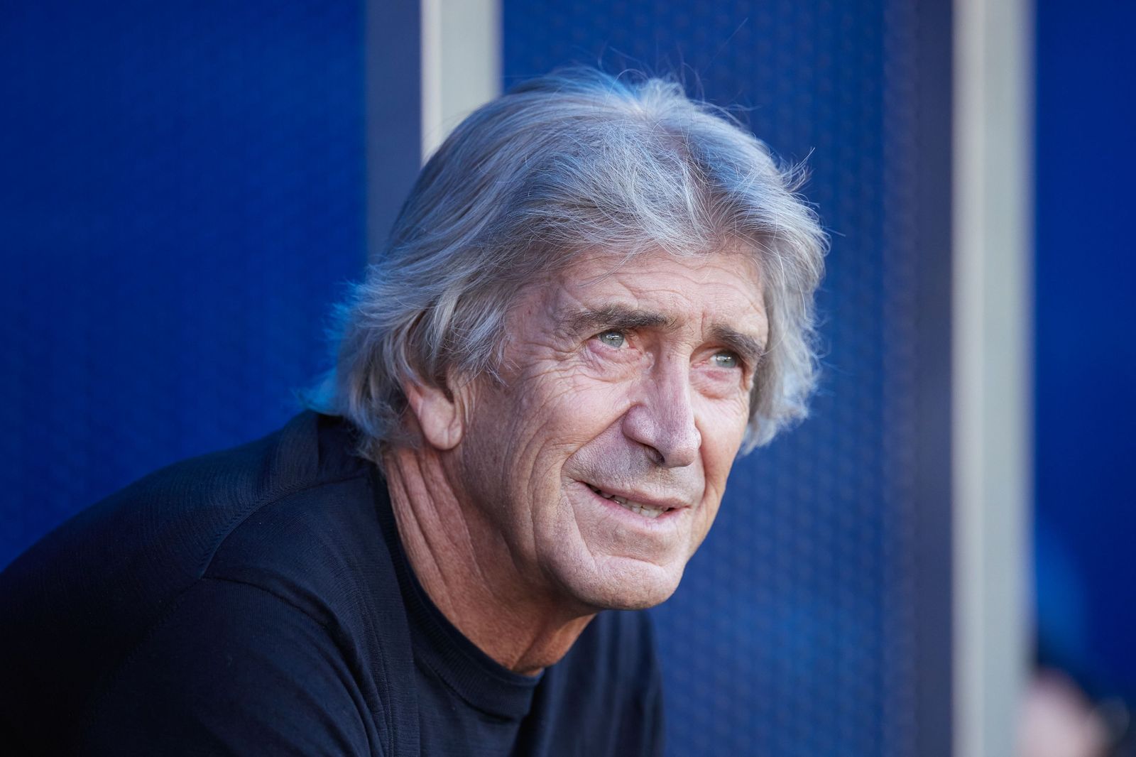 Manuel Pellegrini, antes del inicio de un encuentro.