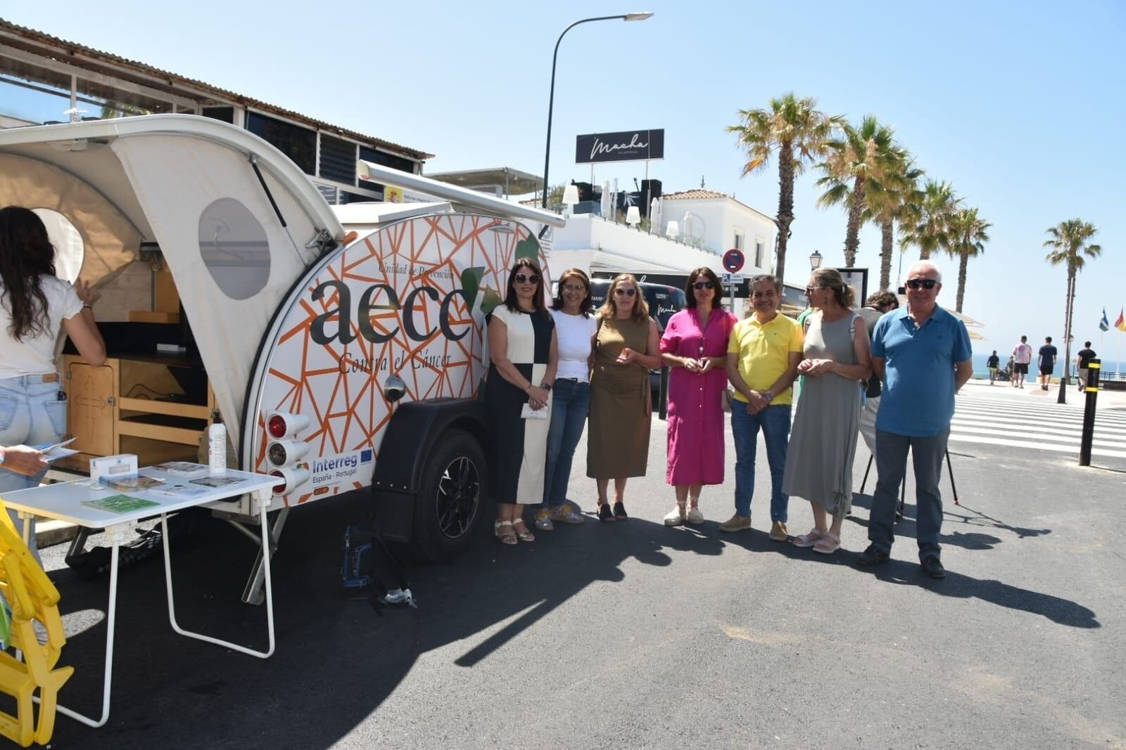 Campaña de la AECC de sensibilización y concienciación en La Antilla.