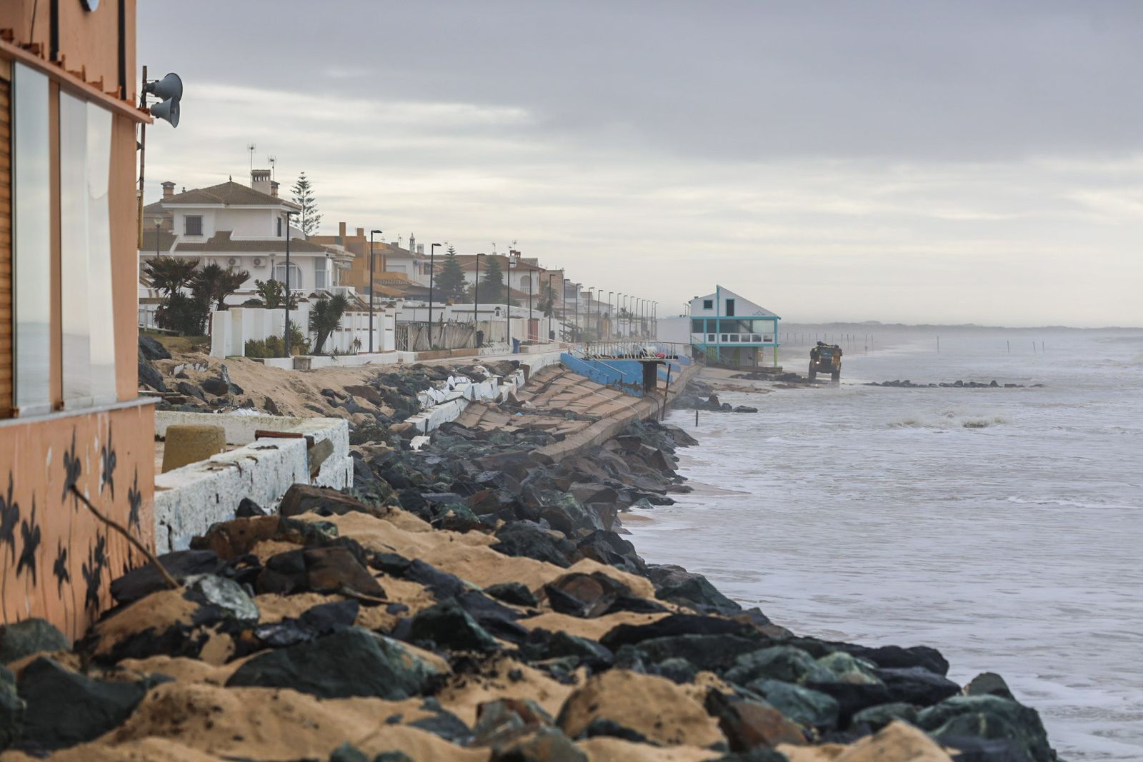 Fotografías de las zonas más perjudicadas de Matalascañas tras los últimos temporales