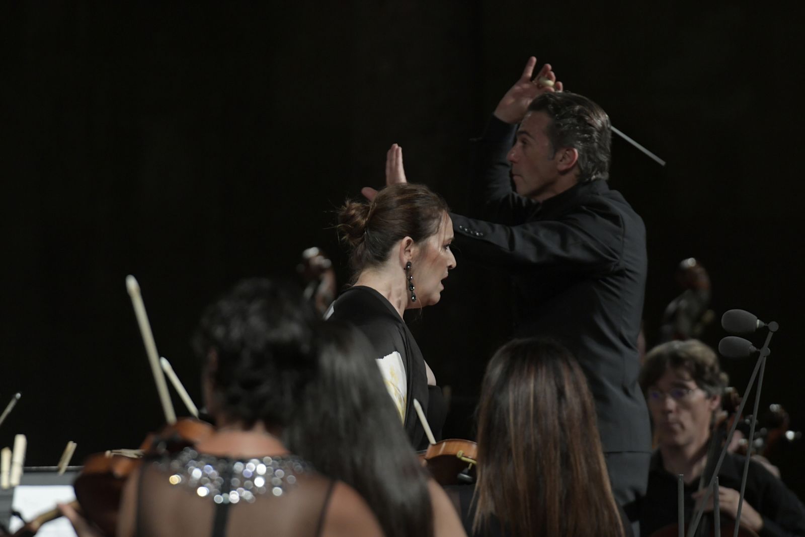 La soprano granadina María José Moreno y el barítono malagueño Carlos Álvarez actúan en  el Palacio de Carlos V, en imágenes