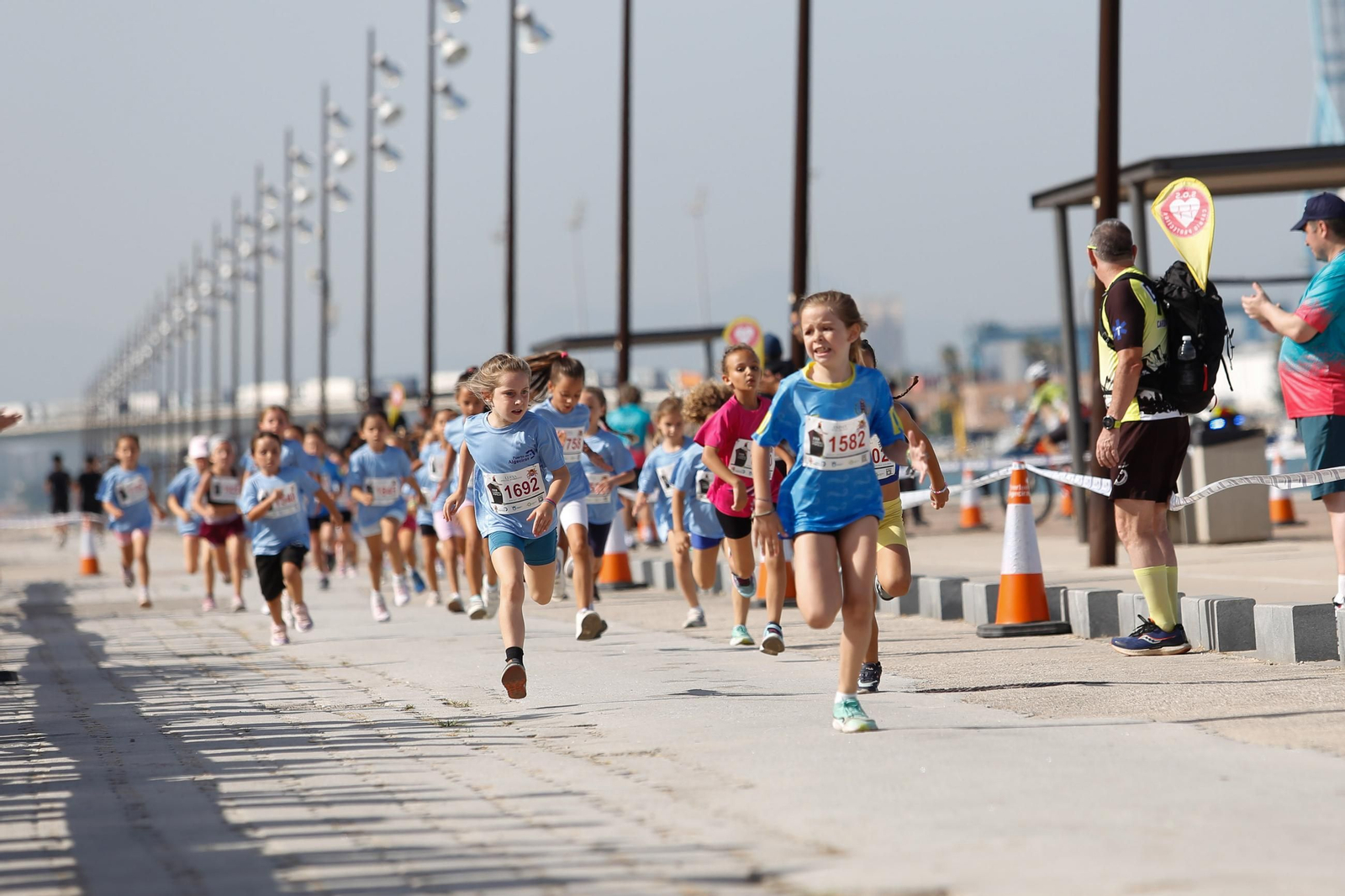 Búscate en la galería de fotos de categorías inferiores de la XXIII Carrera Popular Puerto Bahía de Algeciras
