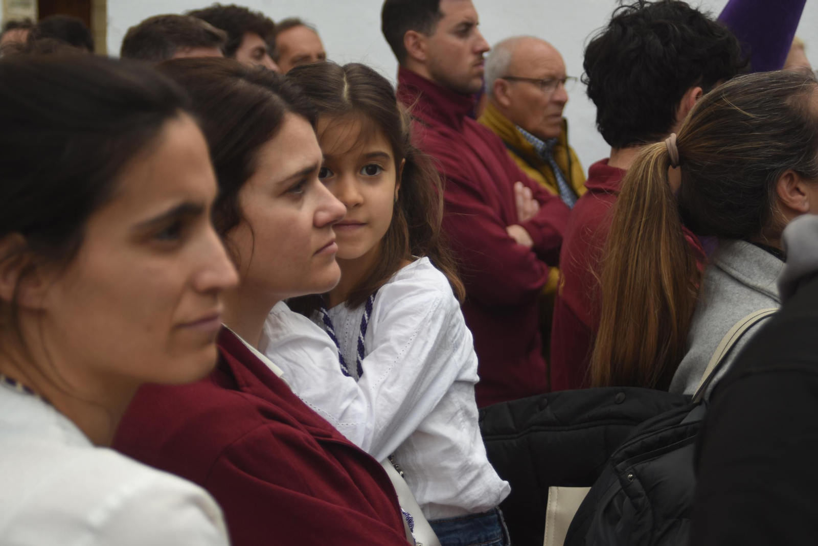 Recogimiento y lágrimas tras la suspensión de la procesión del Císter en este Martes Santo de Córdoba