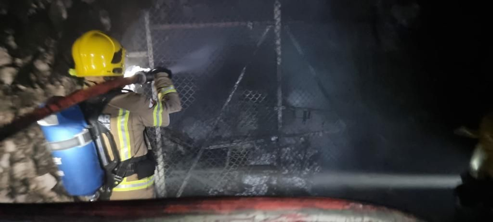 Las fotos del interior del túnel incendiado en Gibraltar