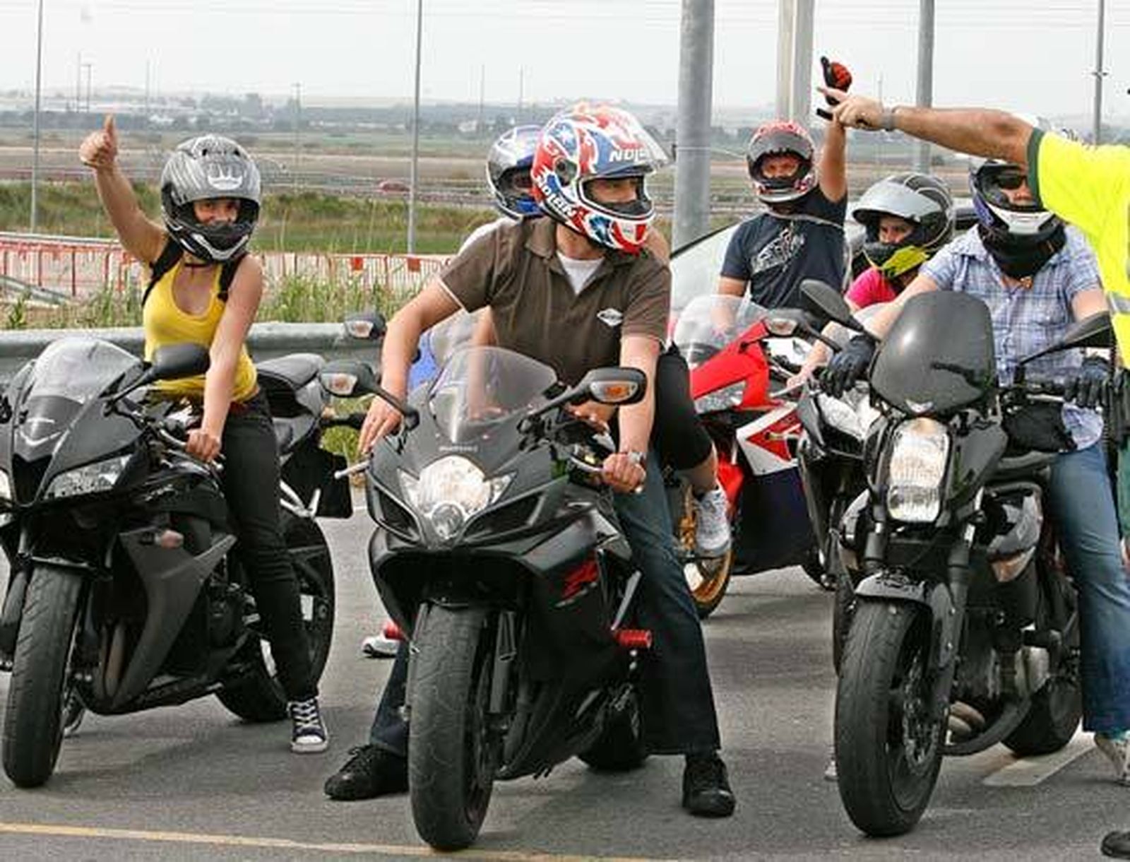 Motoristas de toda España llenan las calles de Jerez  Foto: Pascual