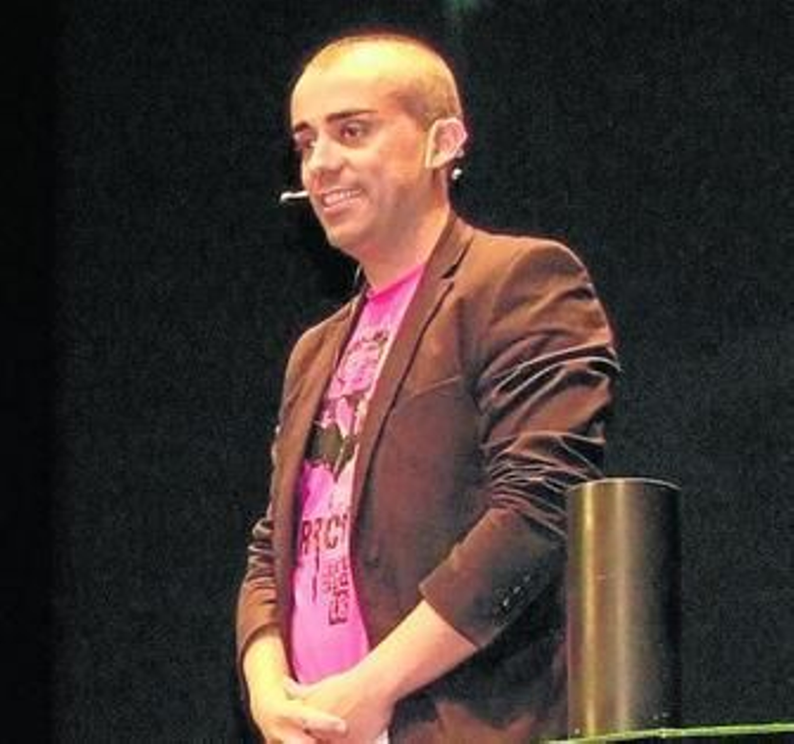 El Gran Manley durante una actuación.