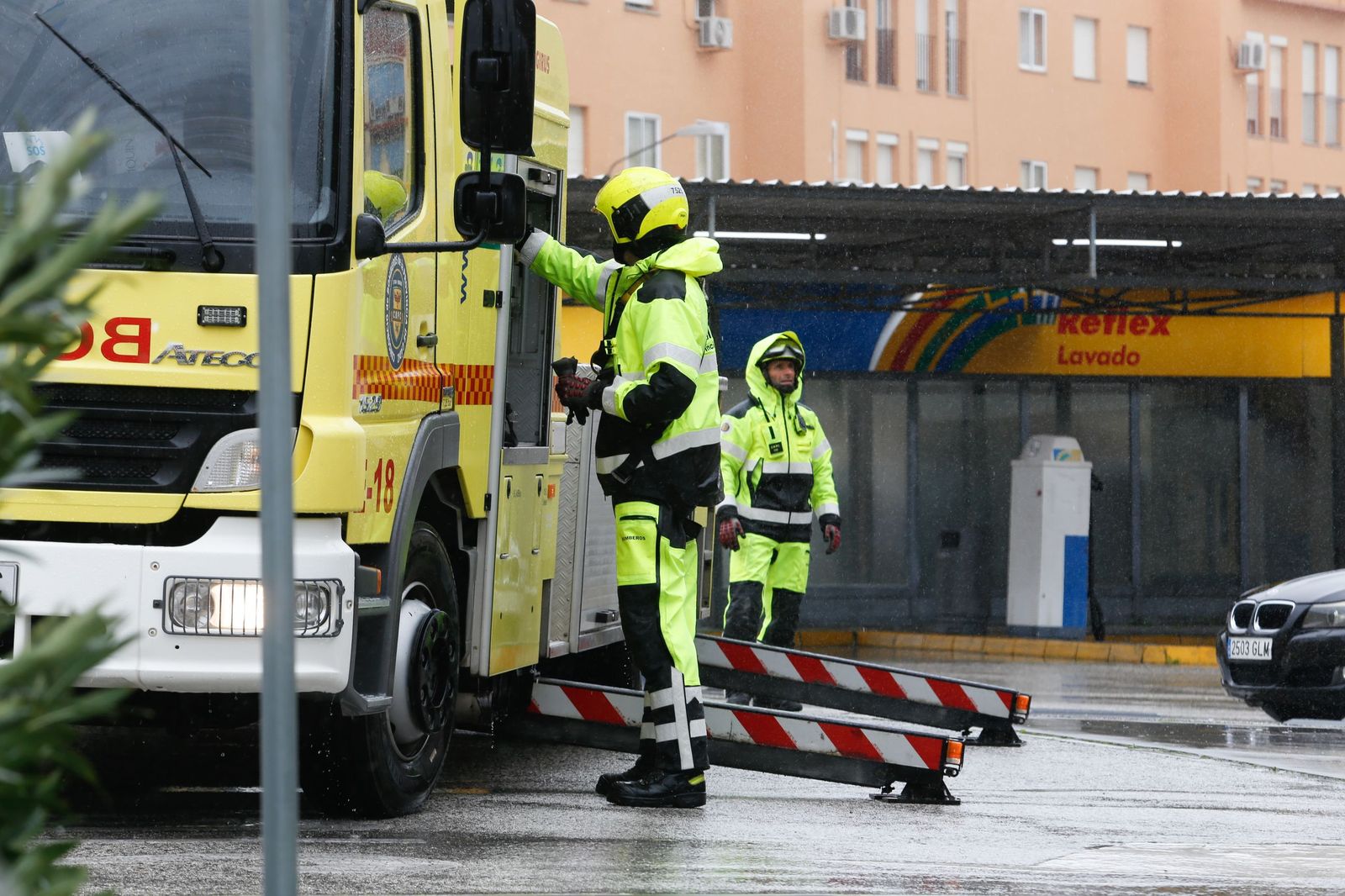 Fotos del temporal de lluvia y viento por la borrasca Kristin en el Campo de Gibraltar