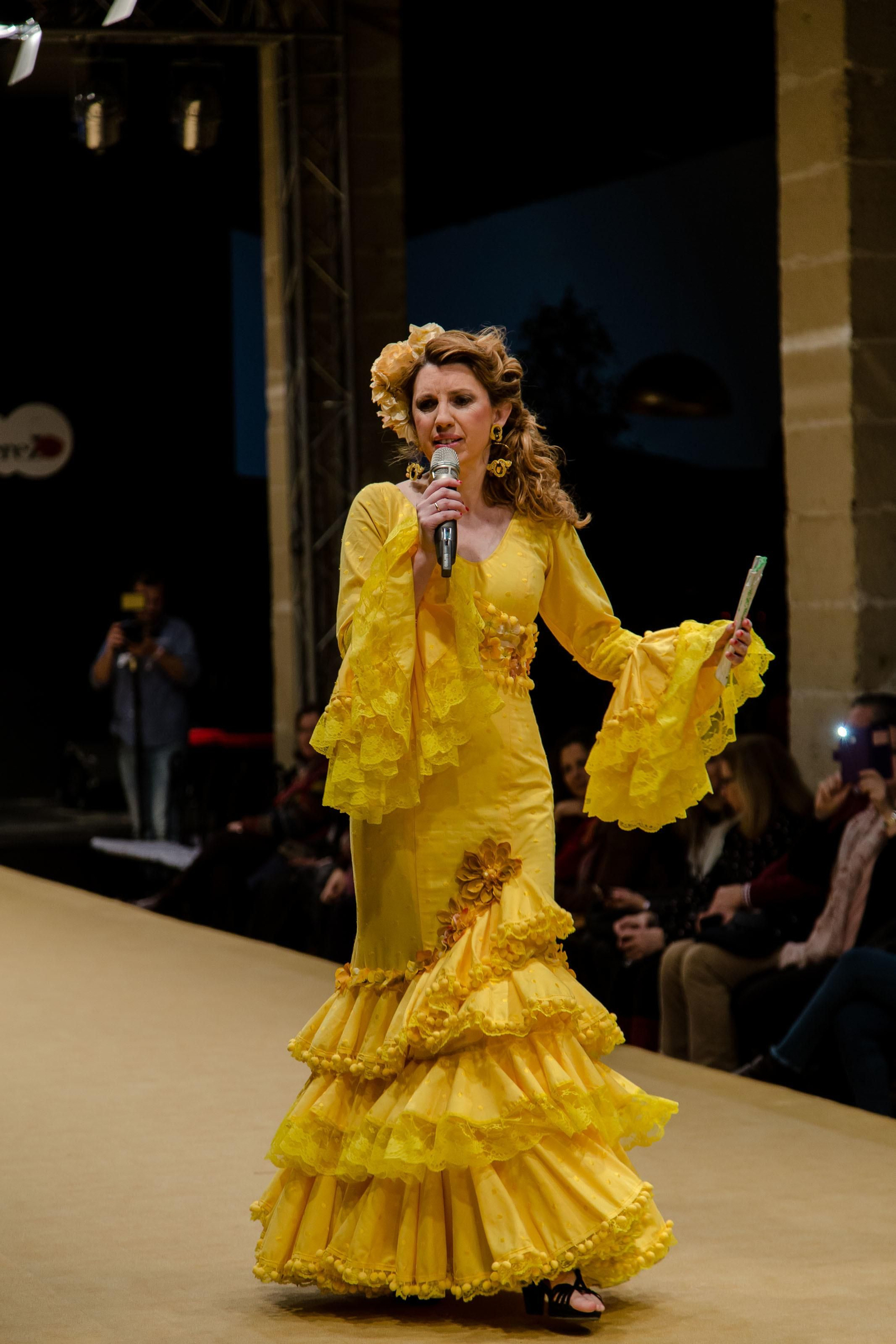 El desfile de Carmen Navarro, en imágenes