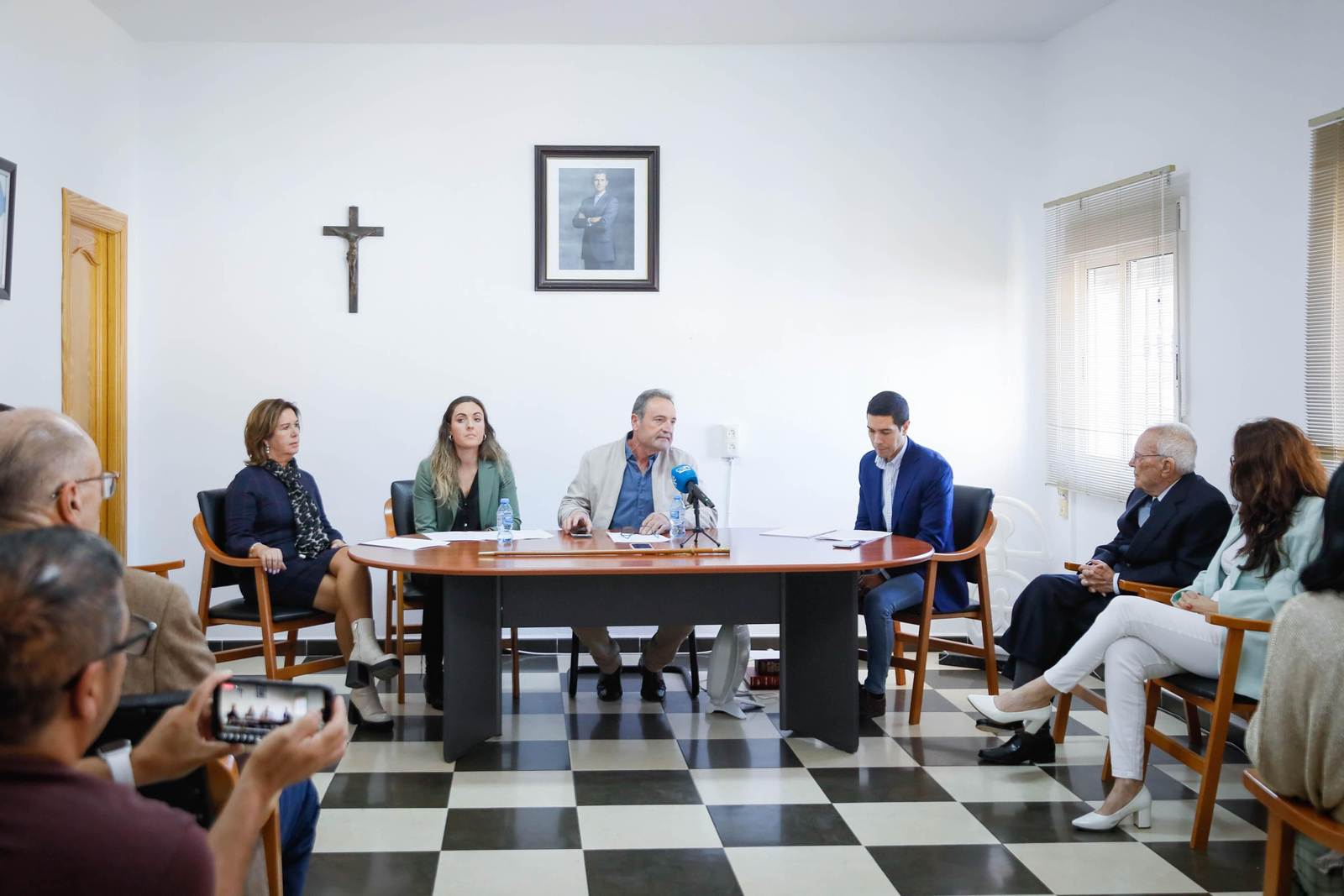 Imágenes de la moción de censura en Chercos