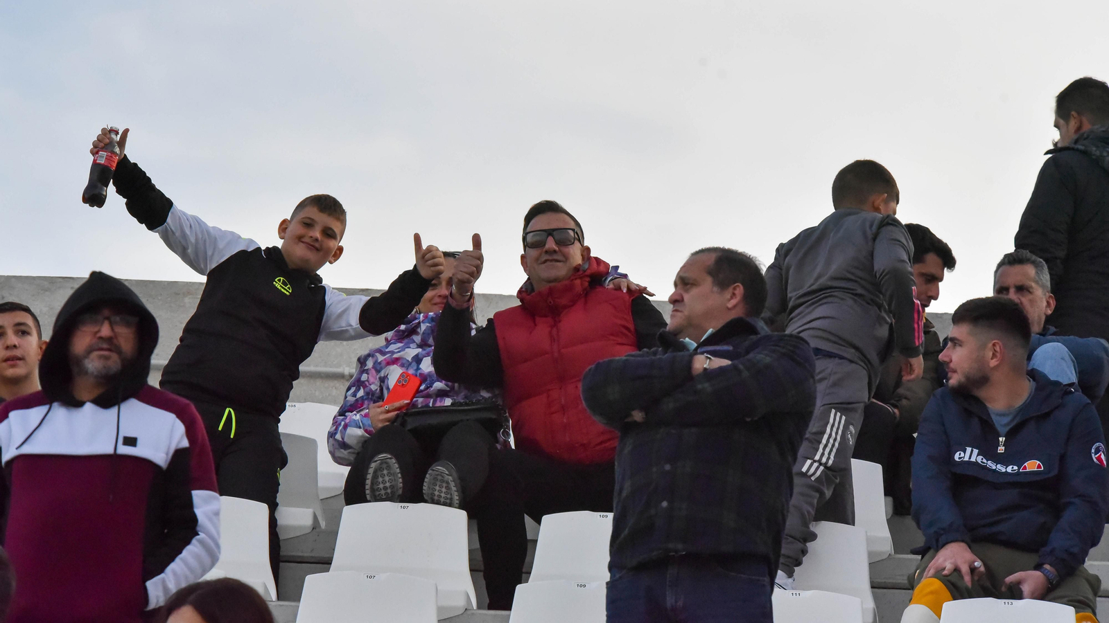 Búscate durante el Balona - UCAM Murcia en el Ciudad de La Línea