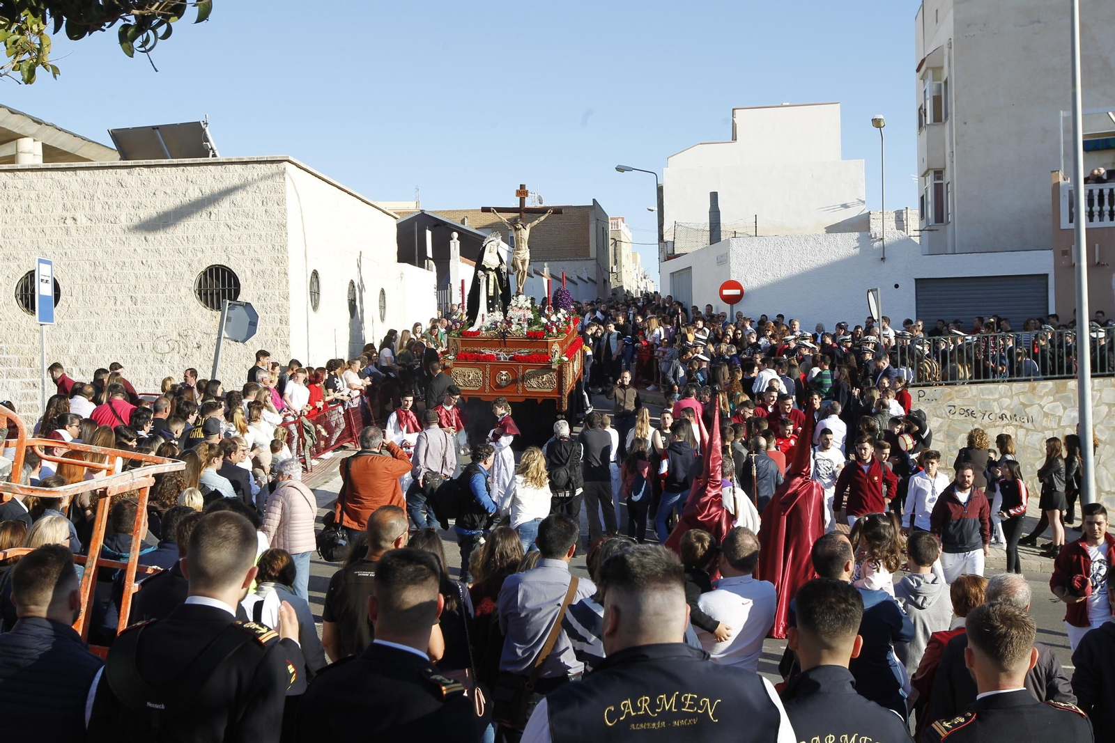 Imágenes de la Procesión del Camino por el Barrio de Araceli