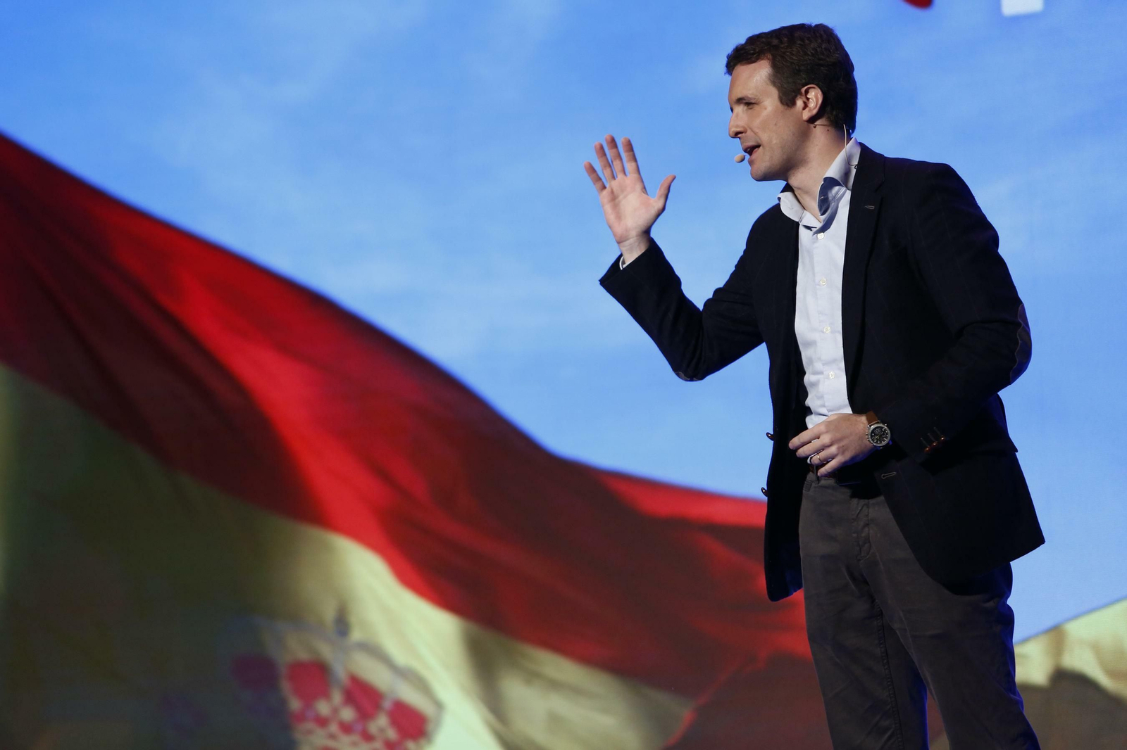 Imágenes del mitin del PP en Granada con Pablo Casado y Juanma Moreno