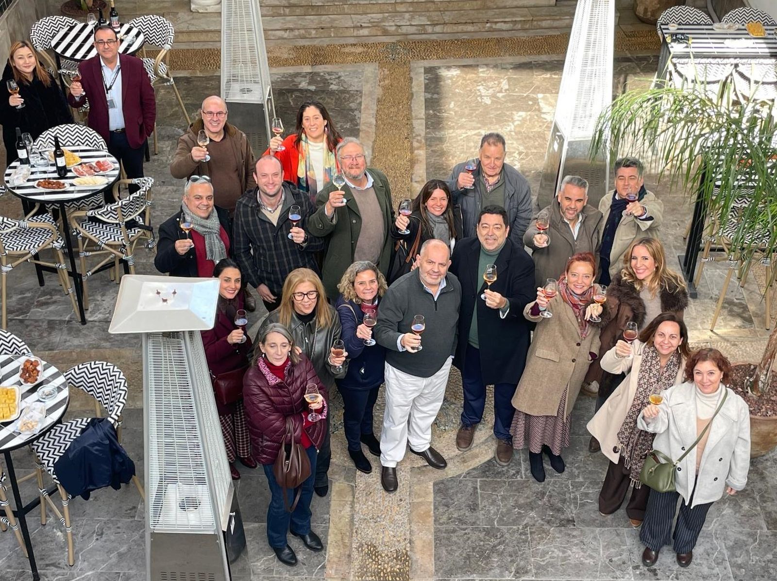 Brindis de la Asociación de la Prensa de Jerez con Fulgencio Meseguer celebrando el Patrón de los Periodistas.