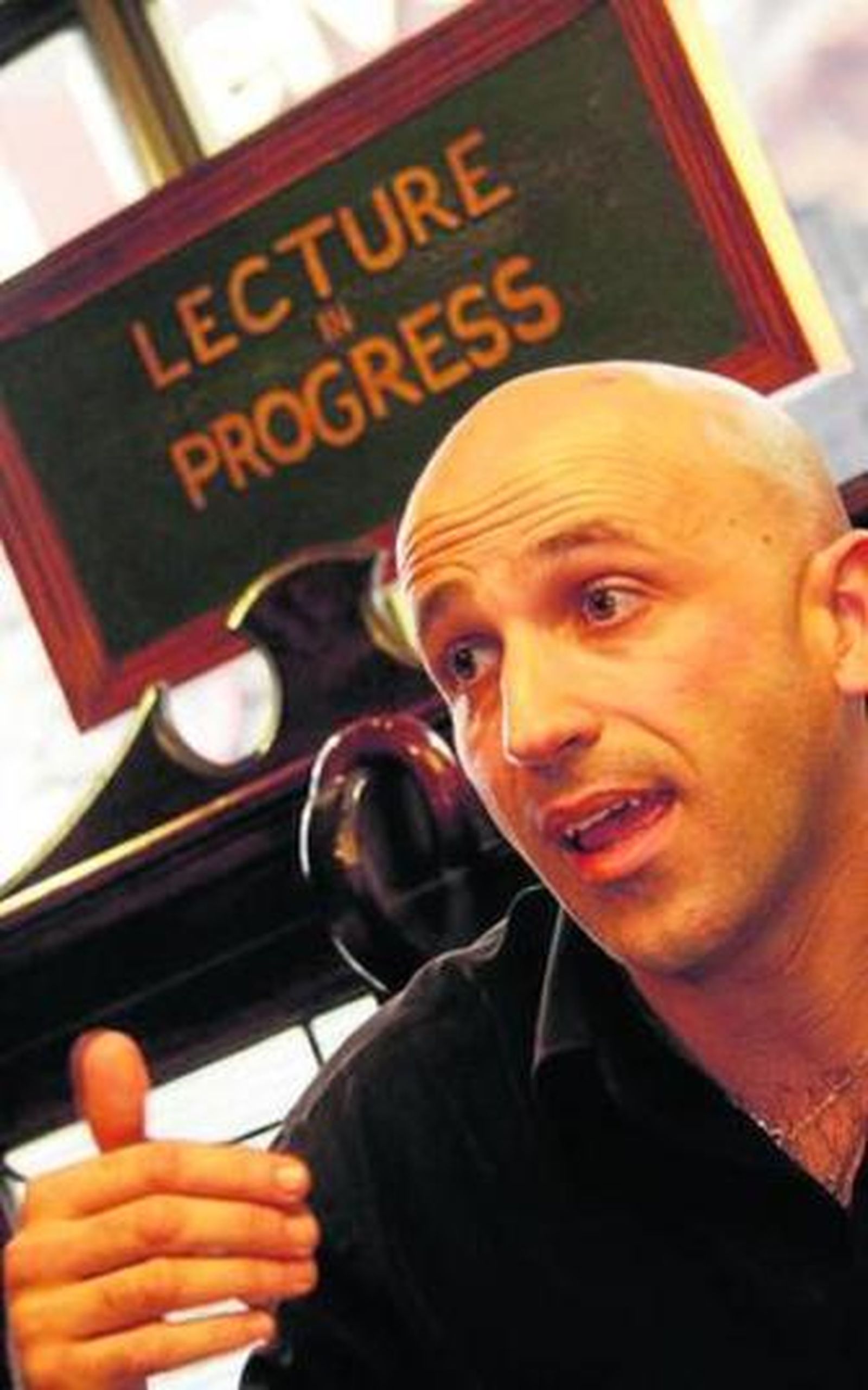 Jesús Cotta pone el amor bajo la luz de la filosofía y la ética.