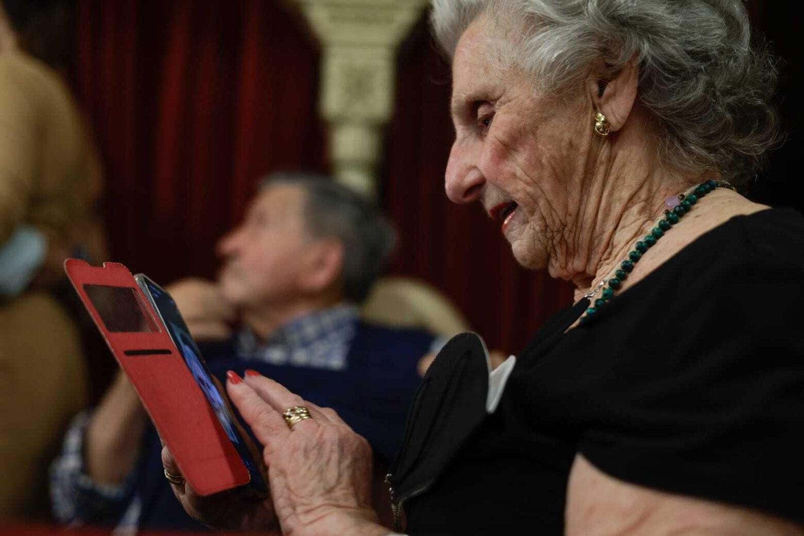 Público de la segunda sesión de preliminares