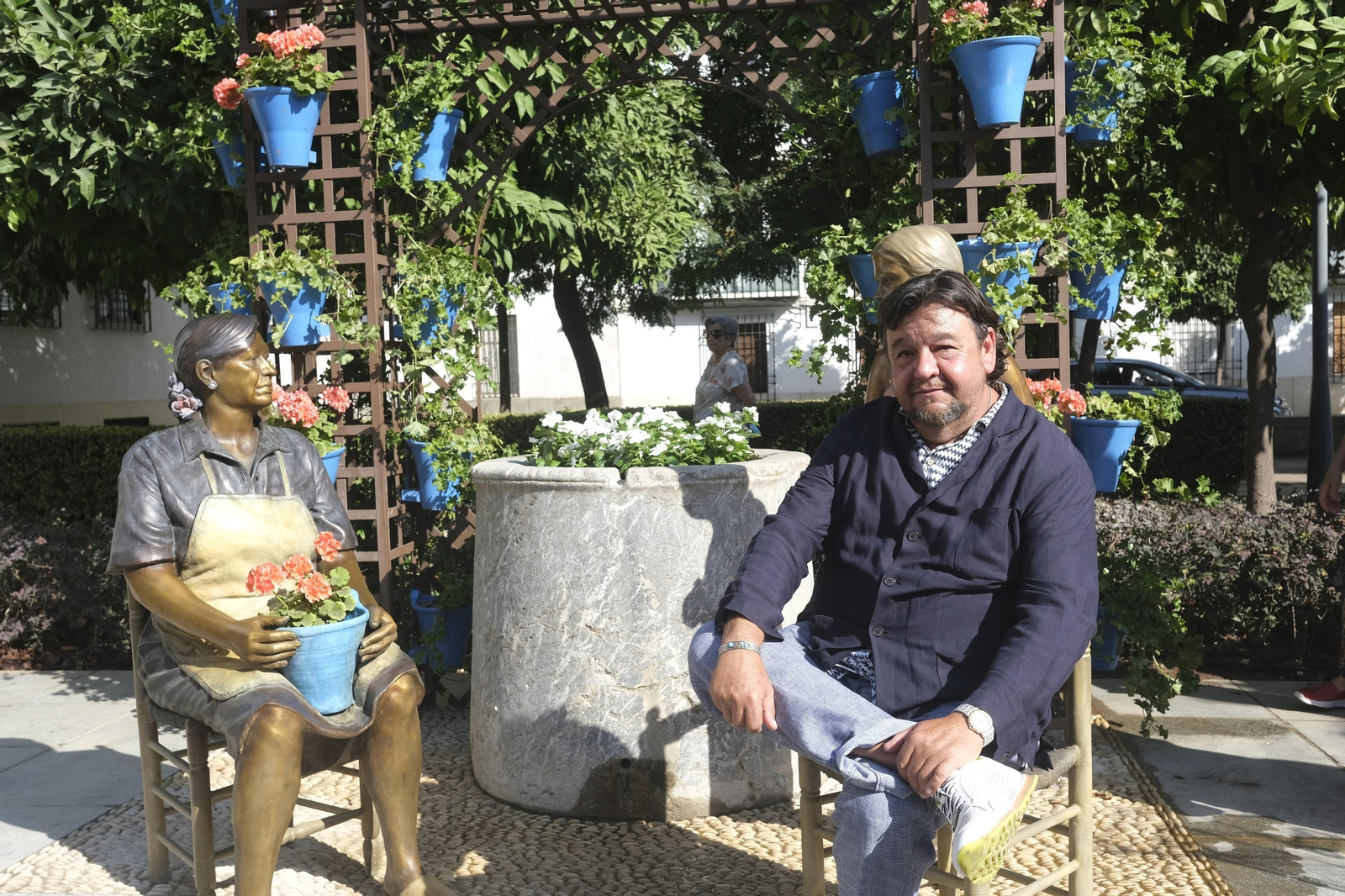 La inauguración de la nueva escultura en homenaje a los Patios de Córdoba, en imágenes
