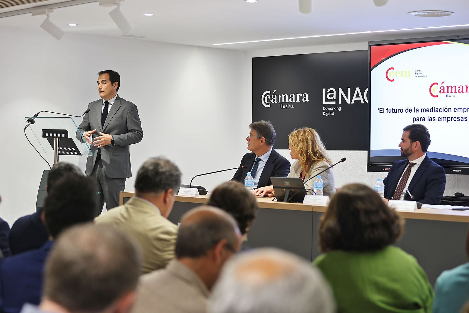 José Antonio Nieto, durante las jornadas 'El futuro de la mediación empresarial: retos y desafíos para las empresas onubenses'.