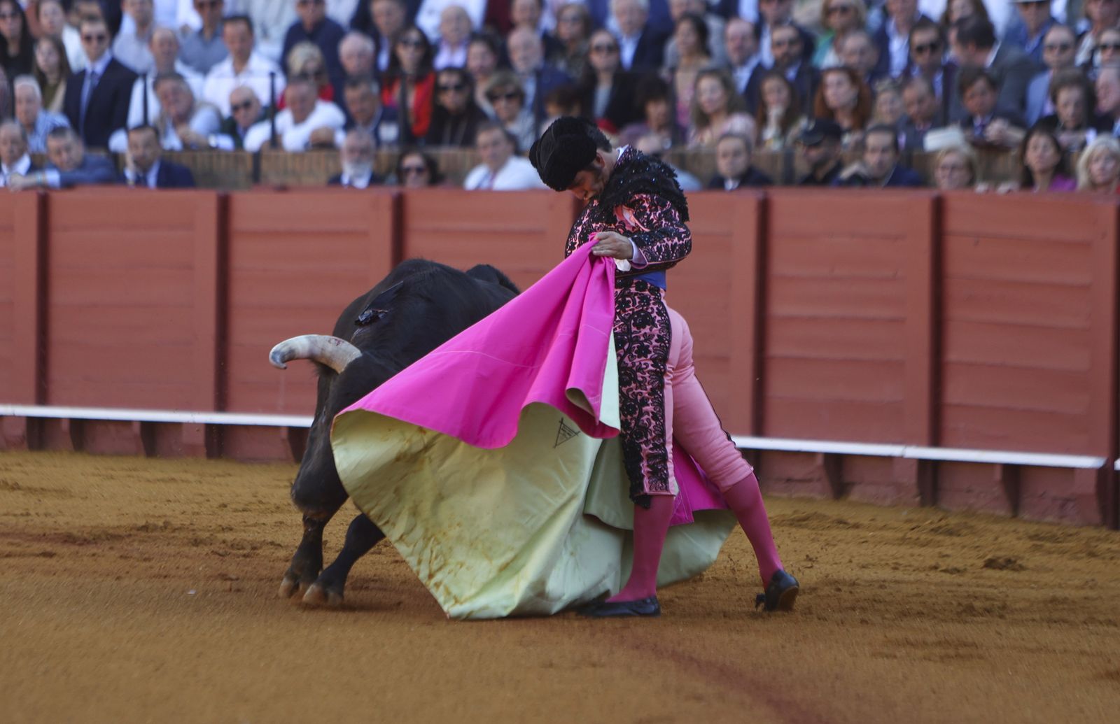 Corrida de toros de Morante de la Puebla, José María Manzanares y Pablo Aguado