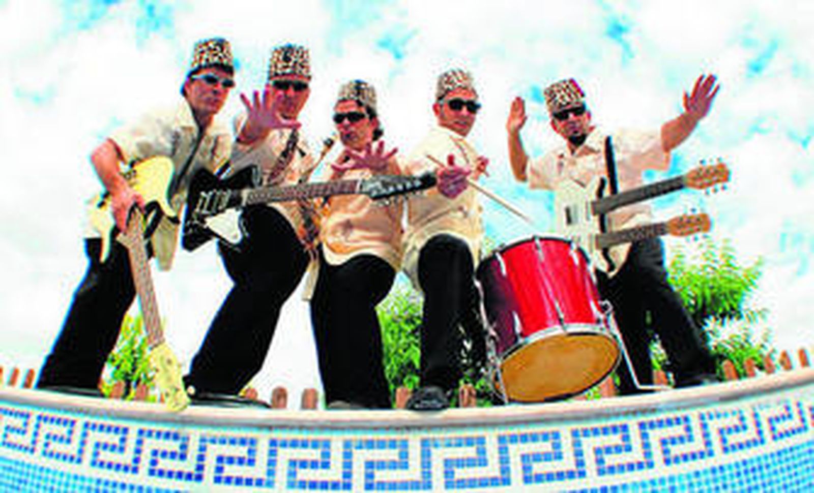 Los integrantes del grupo musical Los Twangs.