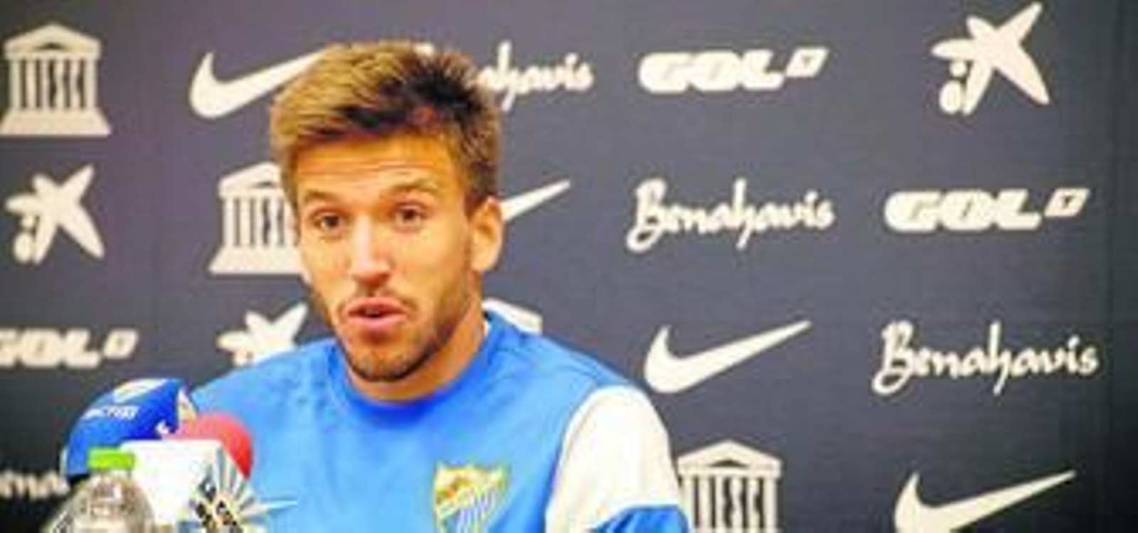 Camacho, en una rueda de prensa en el Ciudad de Málaga.