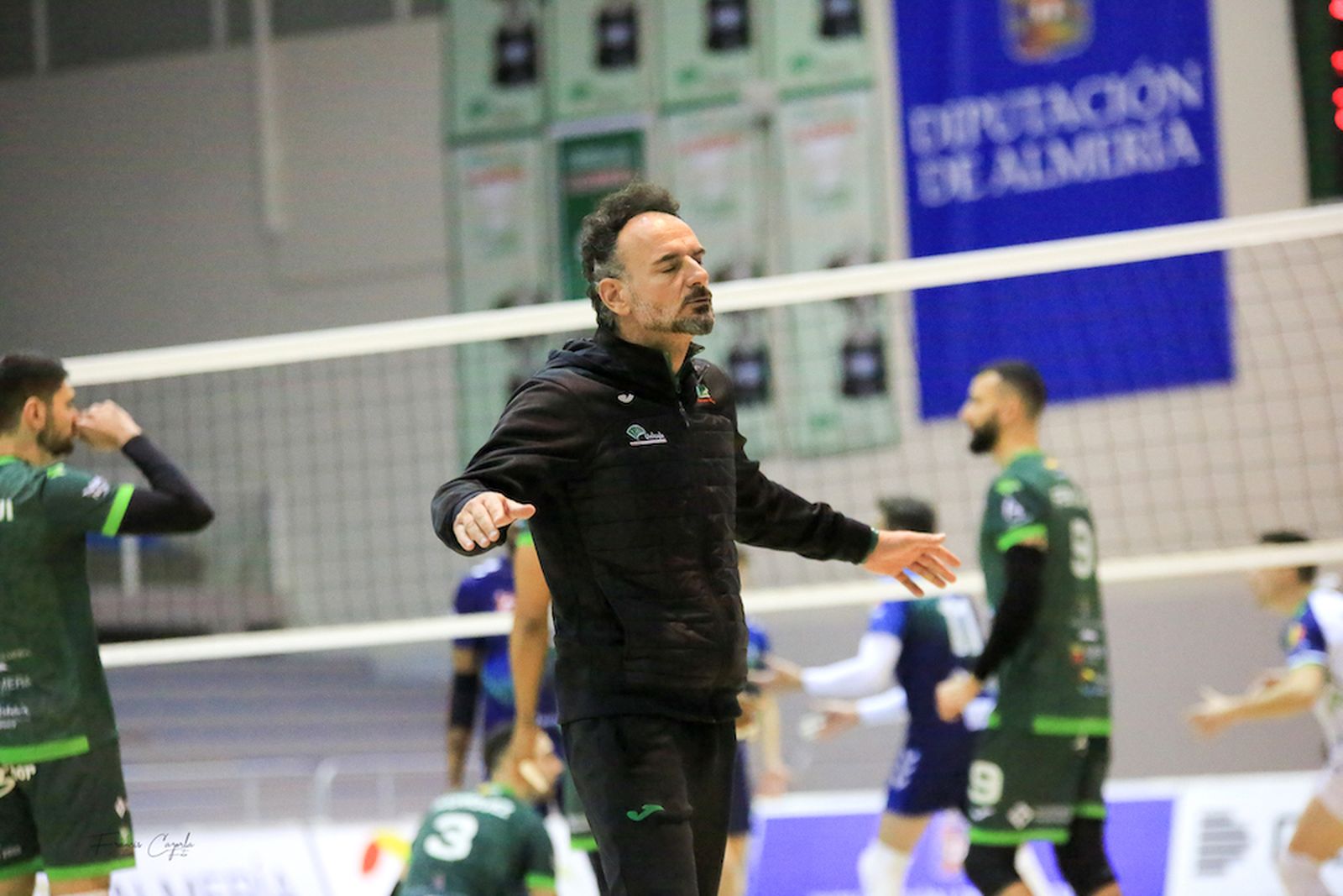 Manolo Berenguel se lamenta durante un partido de esta temporada disputado en el Moisés Ruiz.