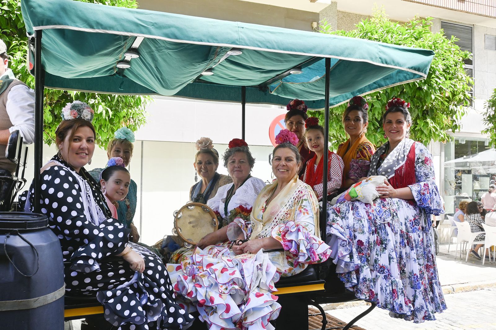 Todos los rocieros de la comitiva de la Hermandad de Huelva, en imágenes