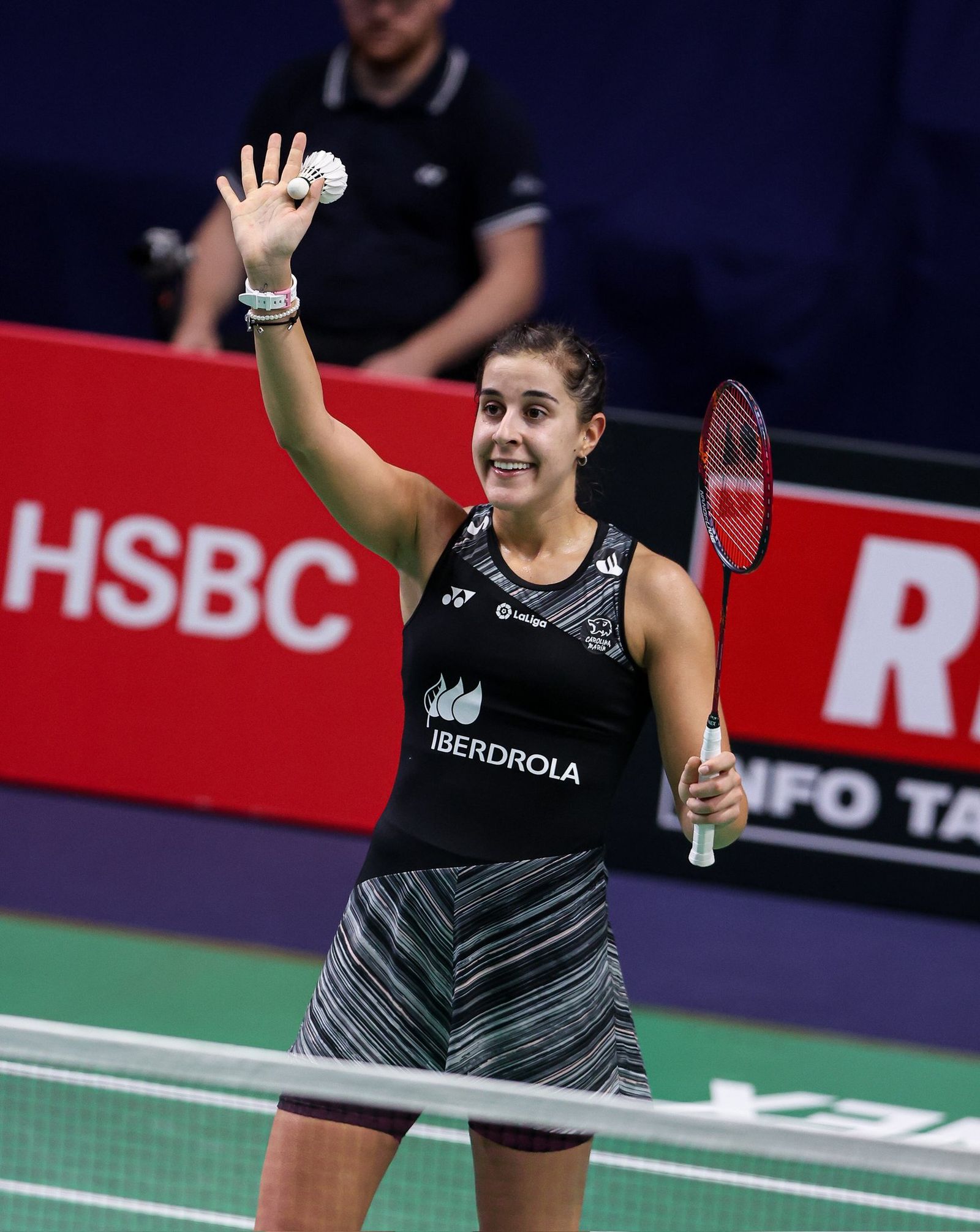 Carolina Marín, feliz tras imponerse a la número uno del mundo en semifinales.