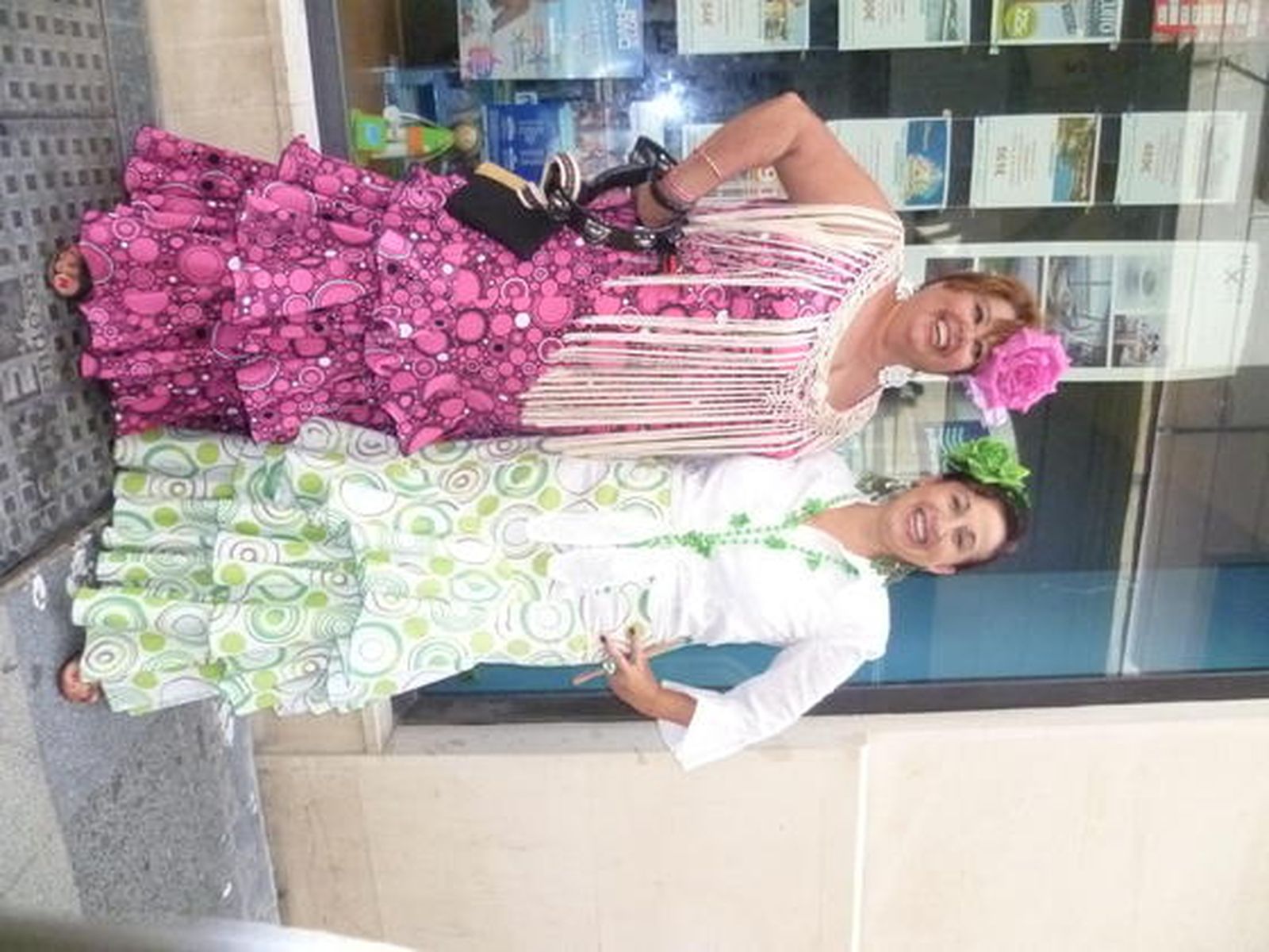 Hora de barrer la fiesta 

Foto: Lorena Avilés