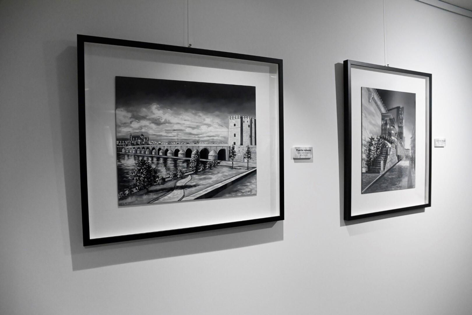 La exposición por los 40 años de trayectoria de José Domínguez en Cajasur, en imágenes