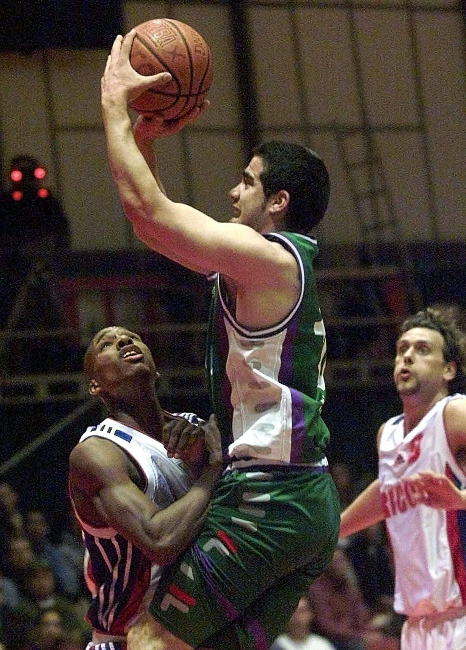 La carrera de Carlos Cabezas, en fotos