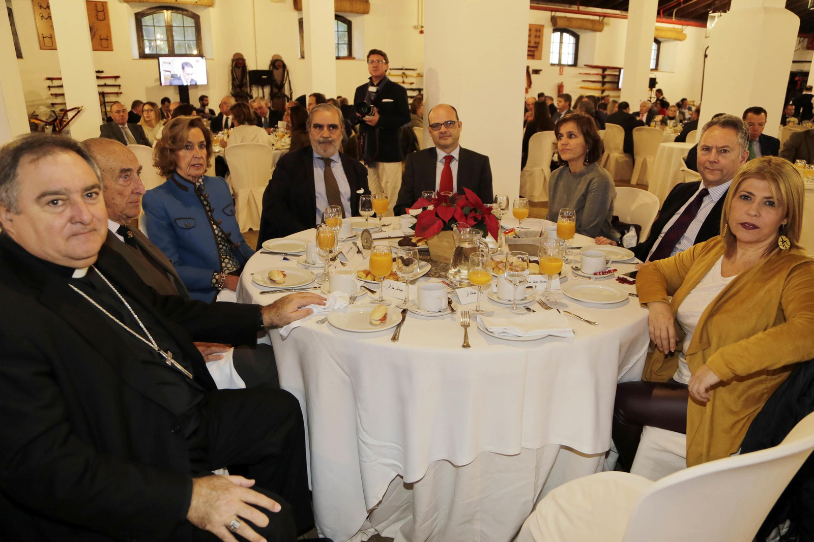 José Mazuelos, Jaime González-Gordon, Helena López de Carrizosa, Evaristo Babé, Justiniano Cortés, Helena Rivero, José Joly y Mamen Sánchez.