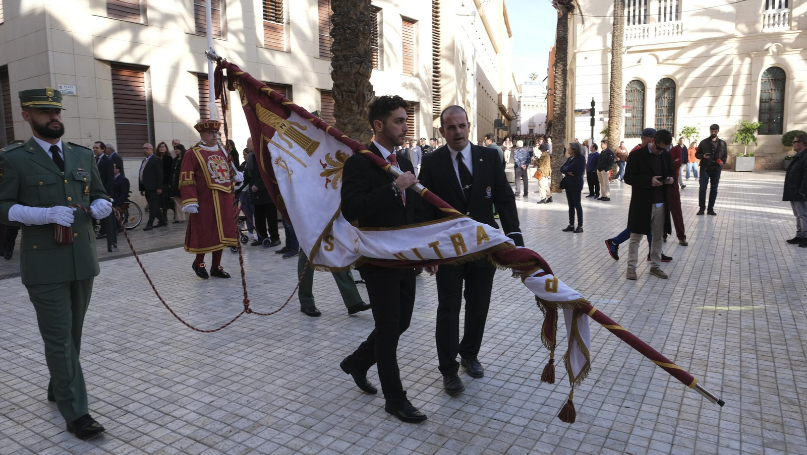 Imágenes de la celebración del Día del Pendón en Almería